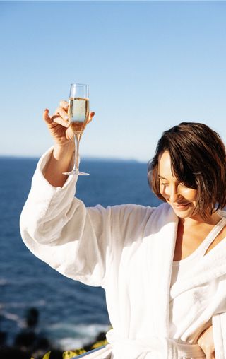 Stay Longer and Save at Bannisters by the Sea