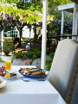 Hunter Valley Dinner, Bed & Breakfast