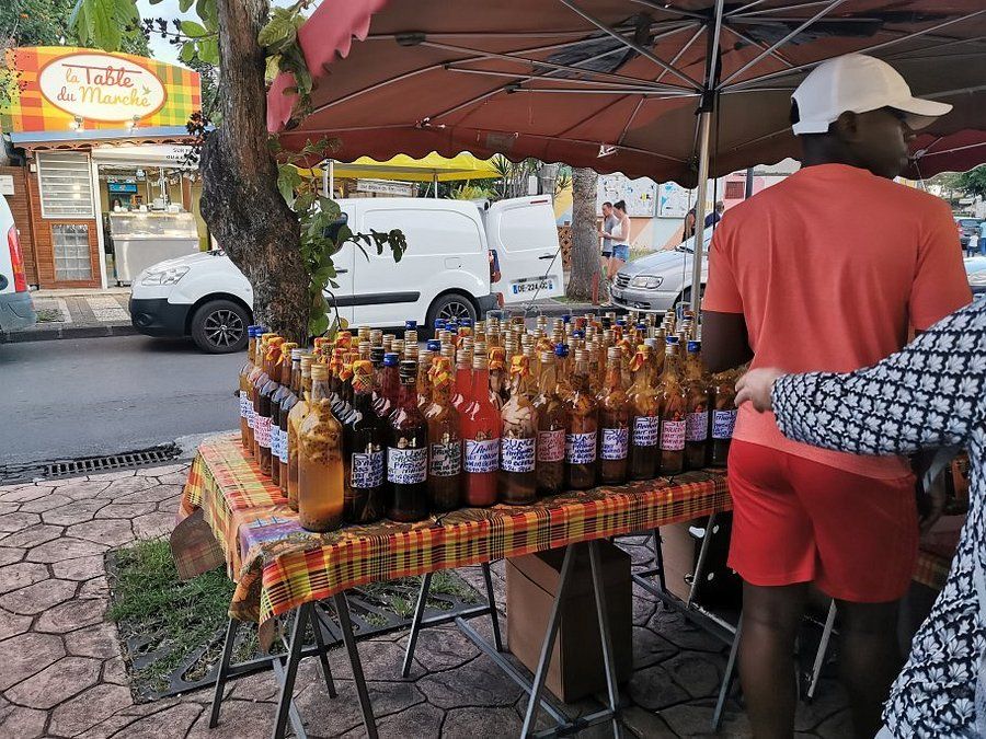 Spices at the Saint-François market