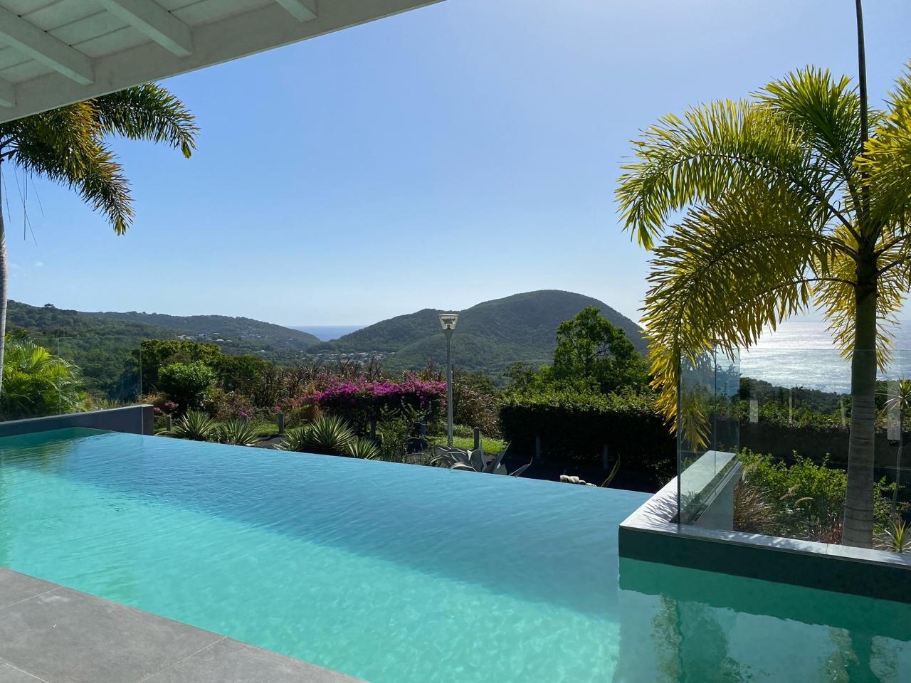 Villa ZeWelcome avec vue mer, à partir de 30€ la nuit