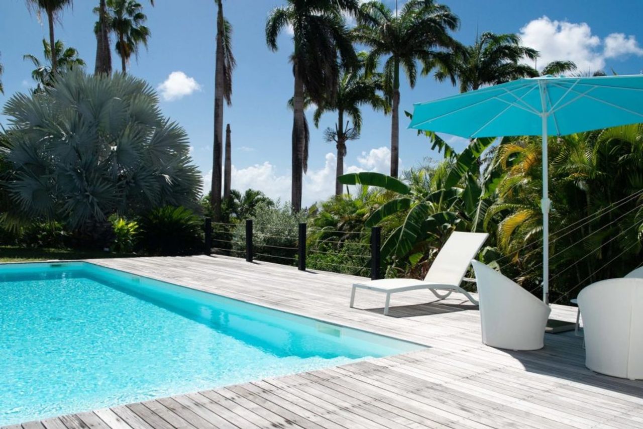 Villa with pool in Guadeloupe