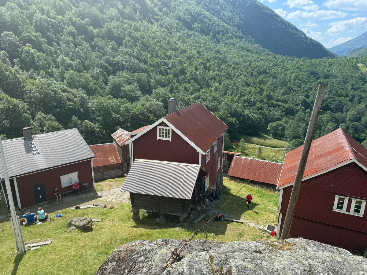 Lunsjpause her på Vetti gard