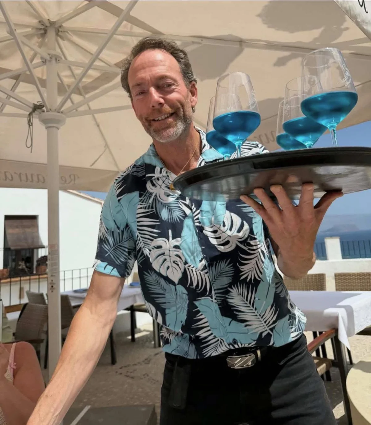 Åge har alltid litt vin på lur ;)