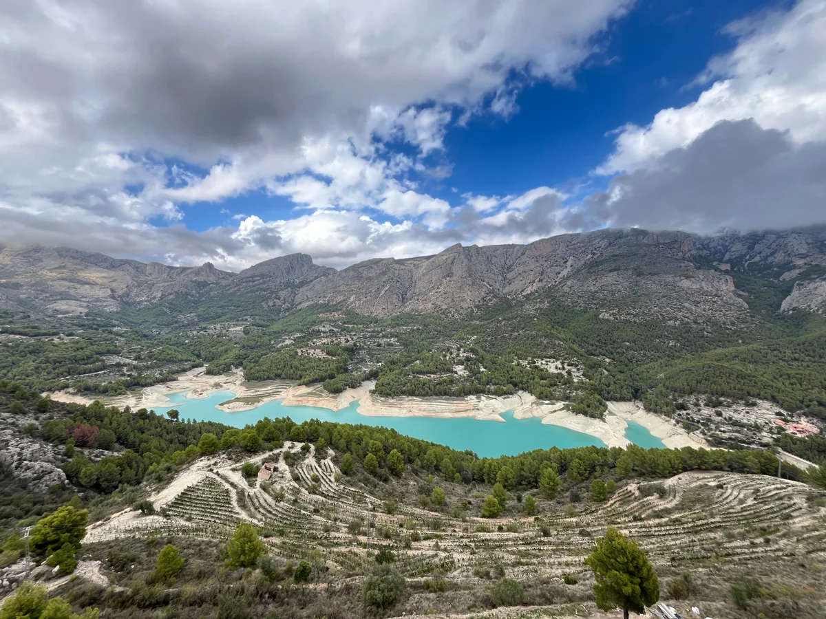 Utsikt til innsjøen fra Guadalest