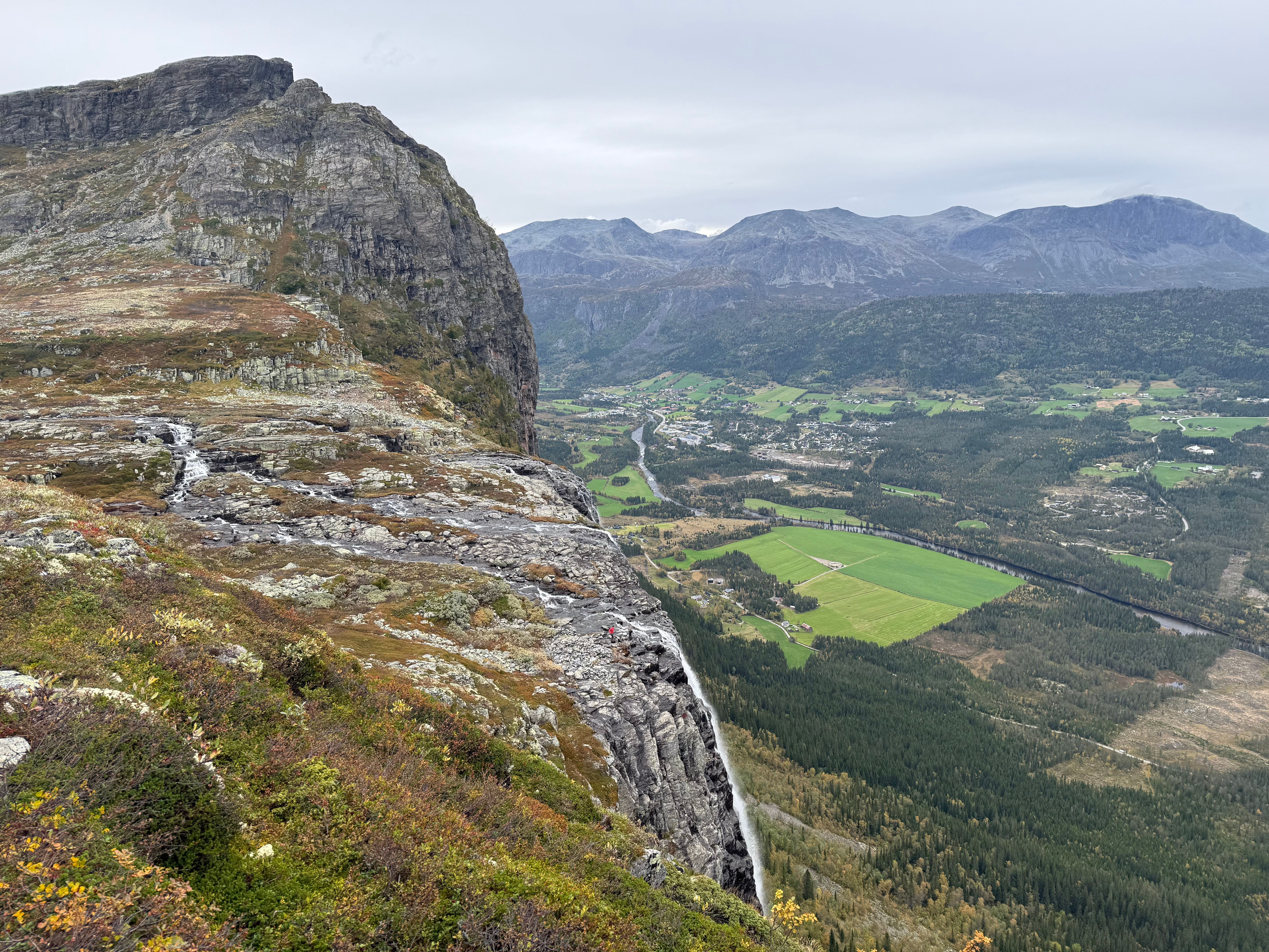 Utsikt mot Hydnefossen