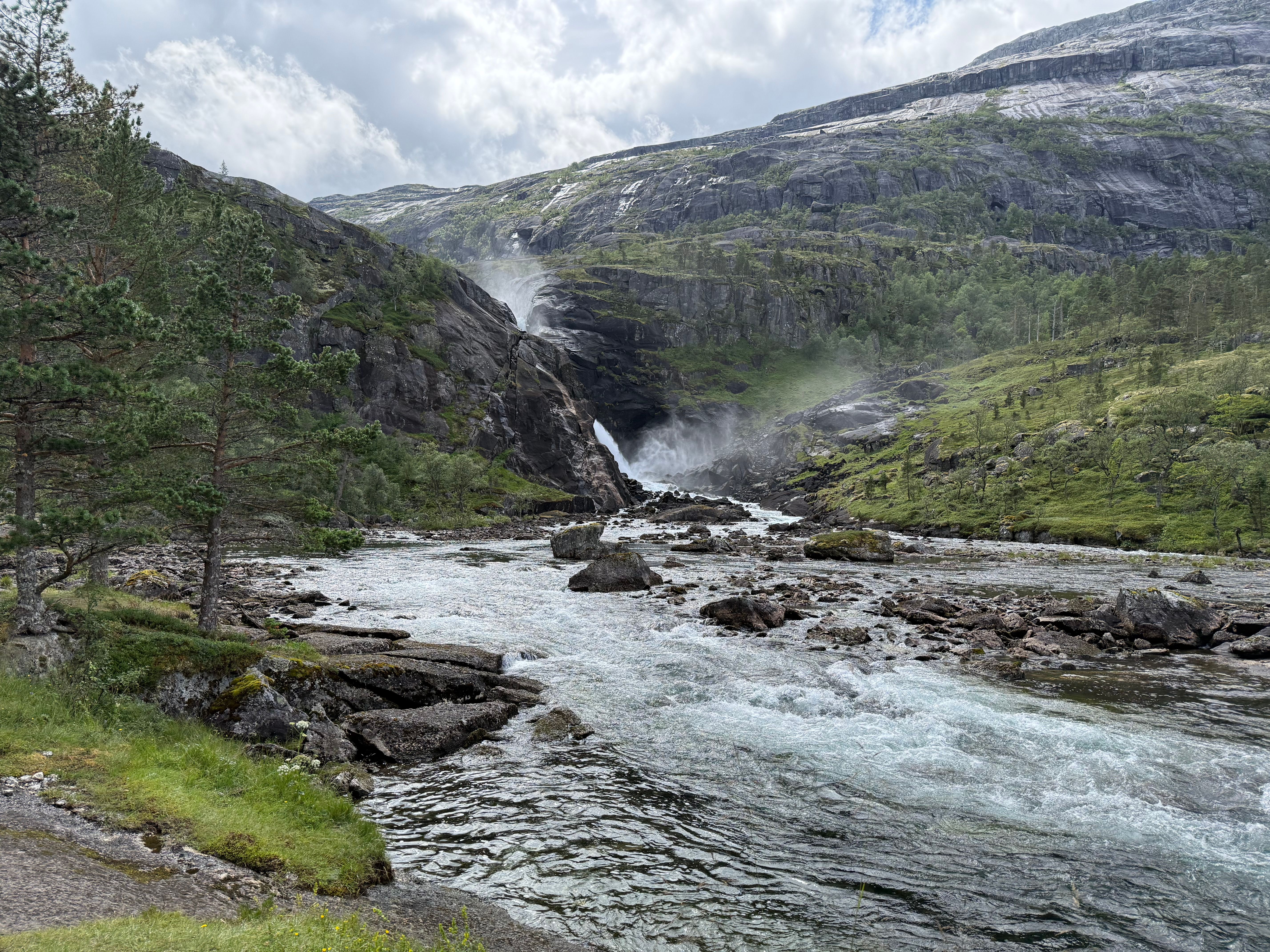 Nykkjesøyfossen