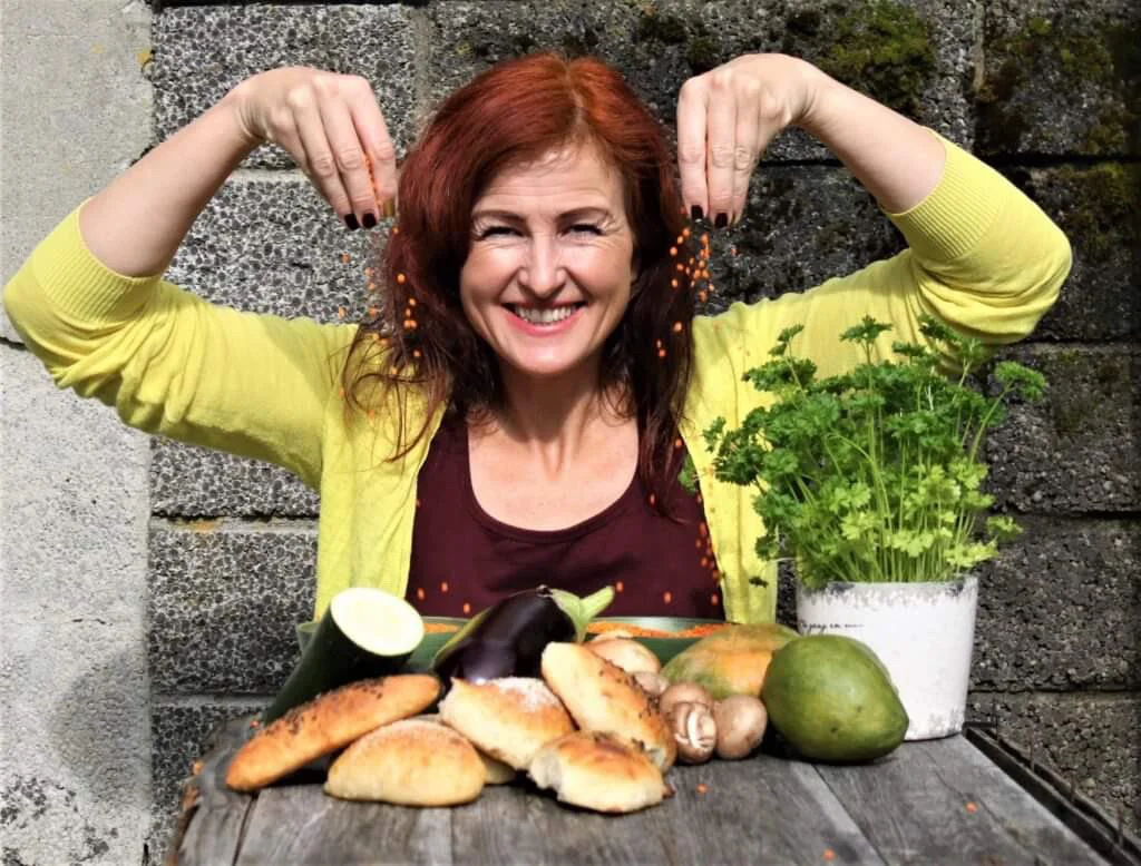 Kjersti Jørgensen Sandnes, "Min matgale Verden"