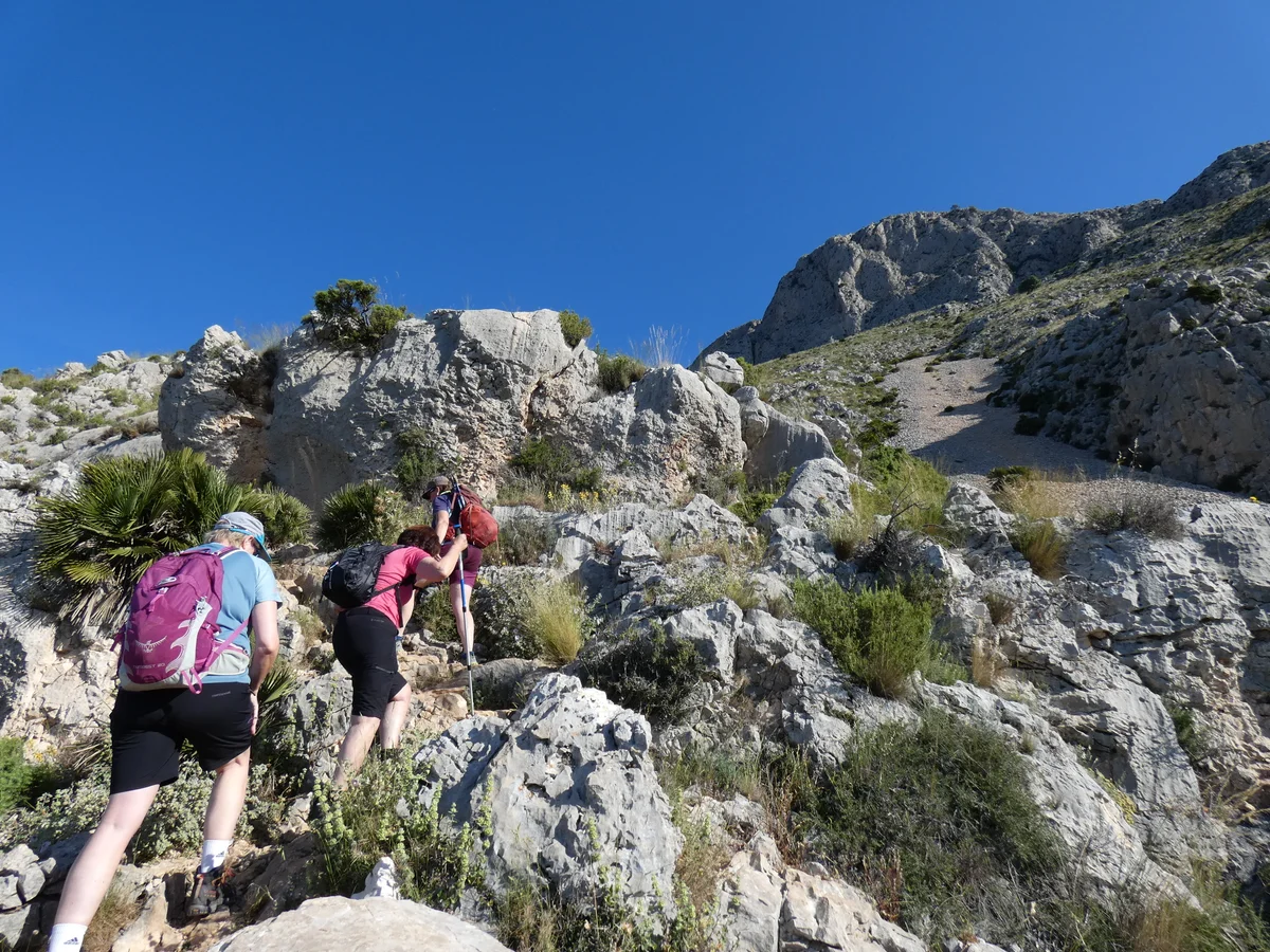 Litt enkel klatring må til.