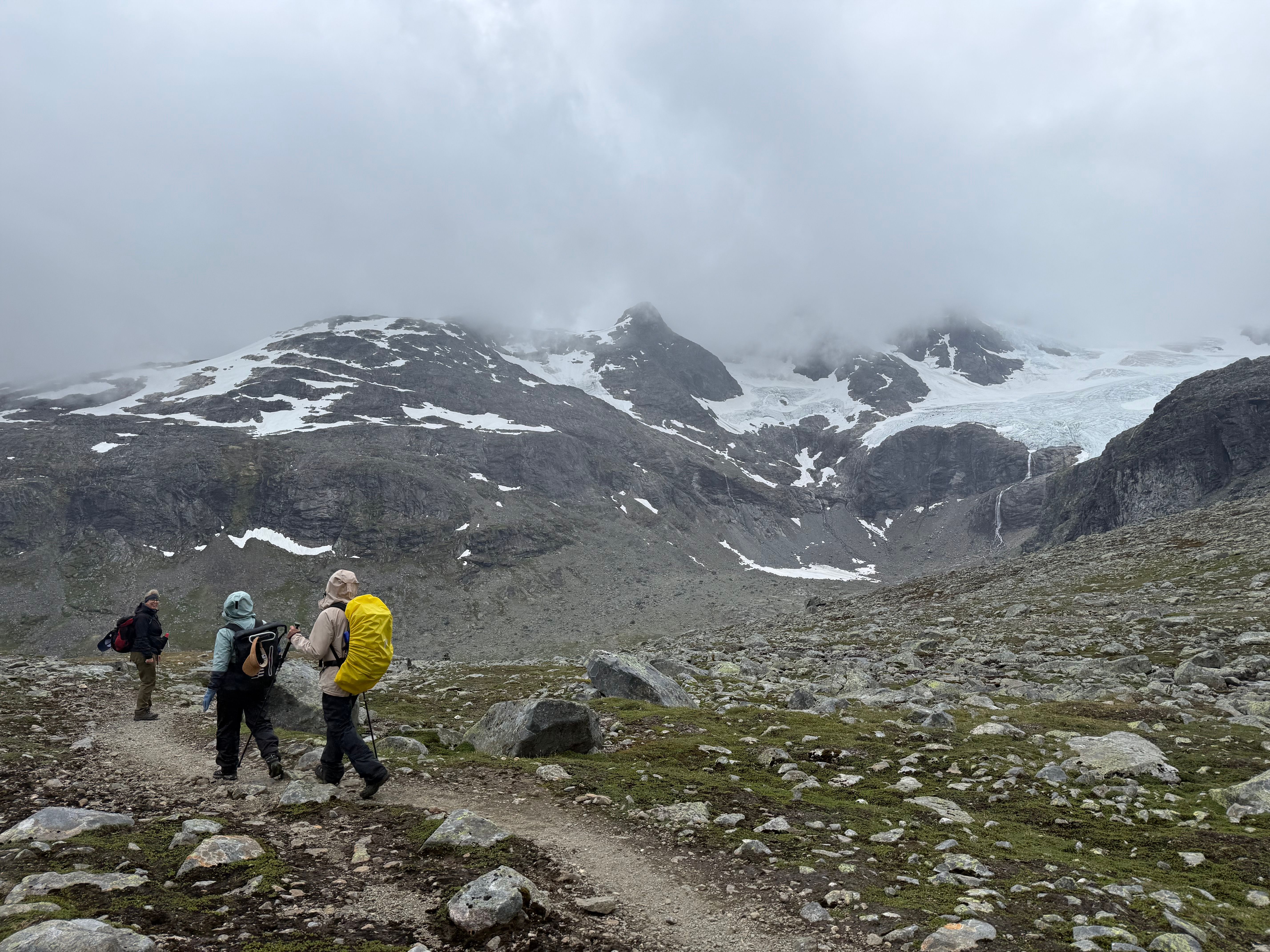 Styggedalsbreen på høyre side