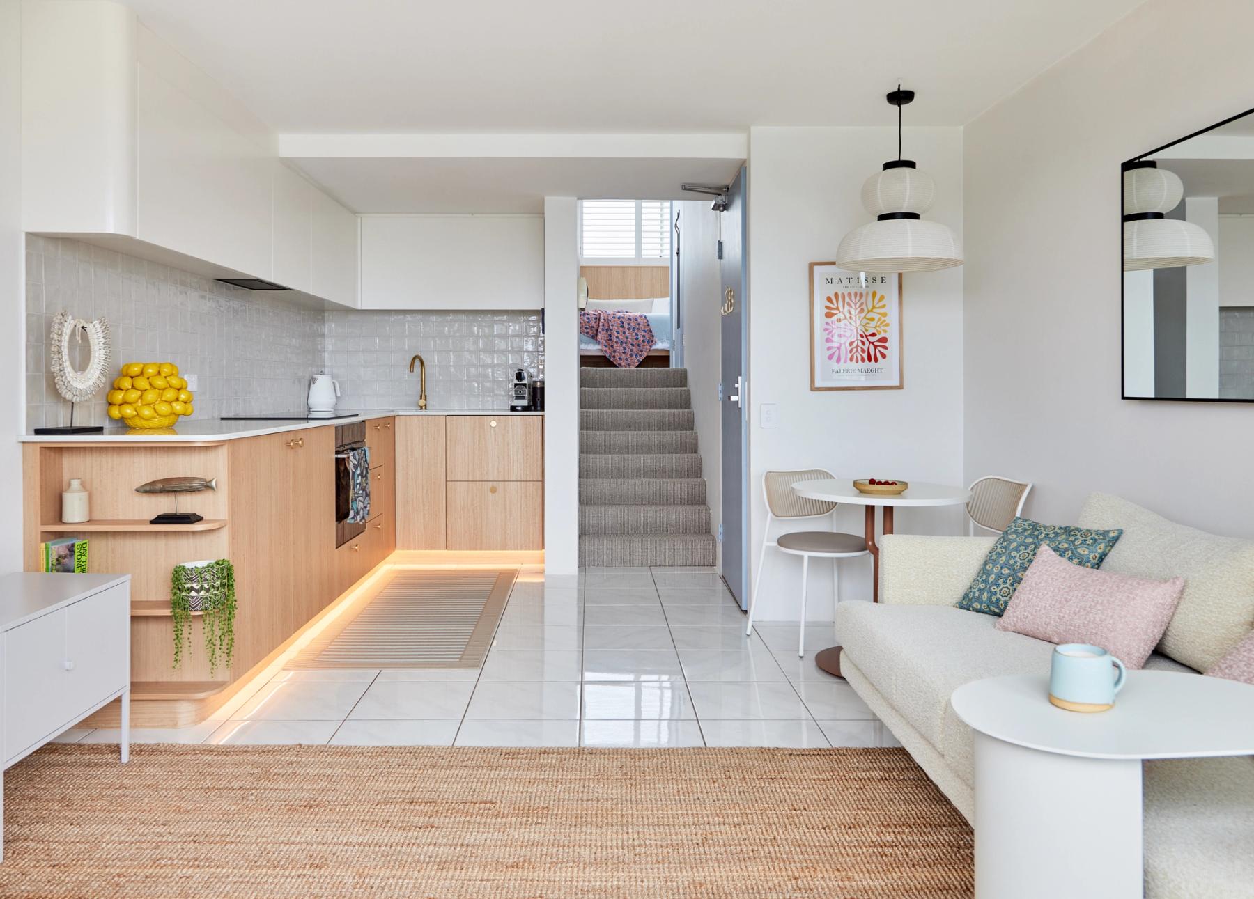 Kitchen with dining table
