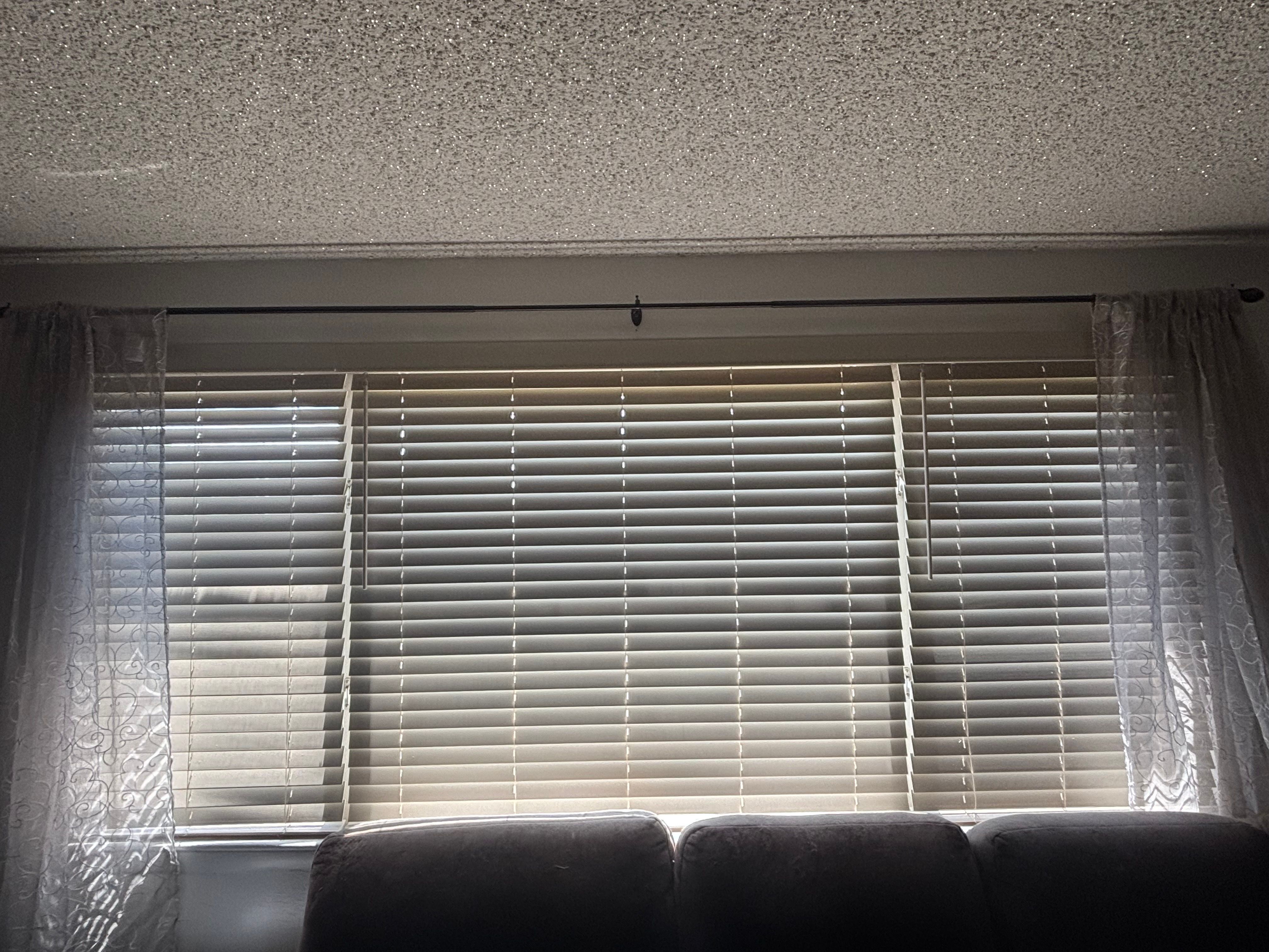faux-wood-blinds installed in 19152