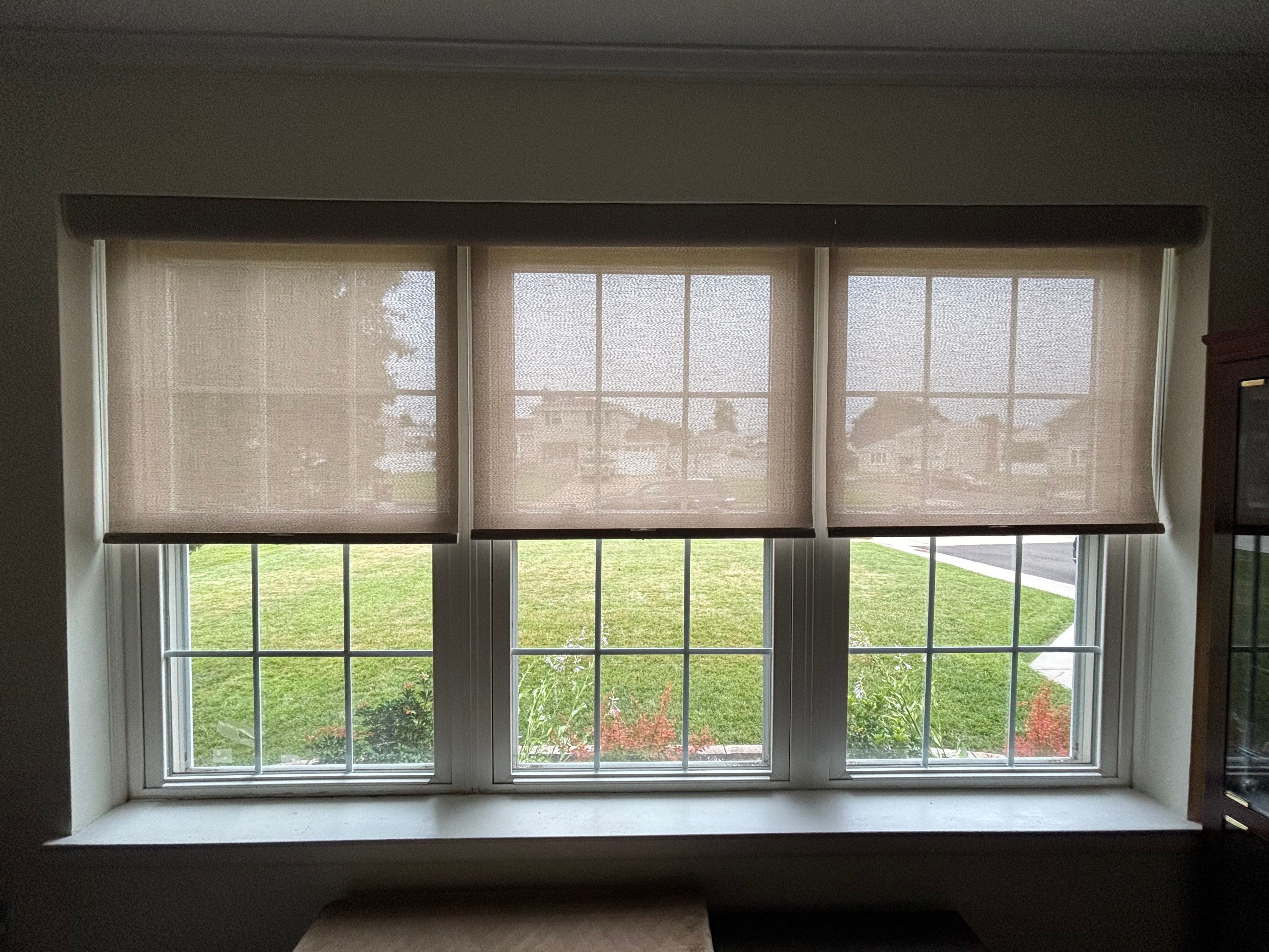 roller-shades installed in 19020