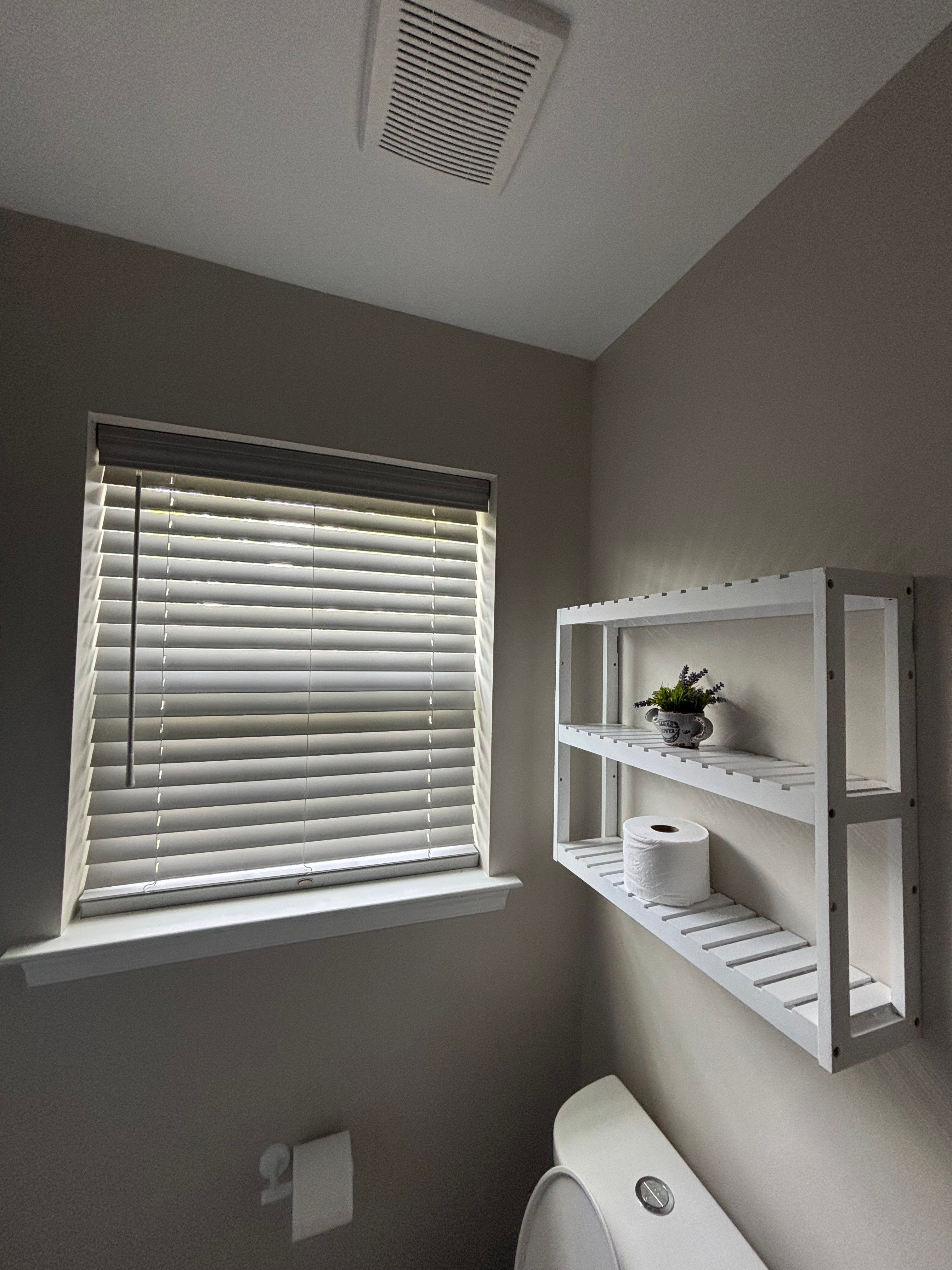 faux-wood-blinds installed in 19020