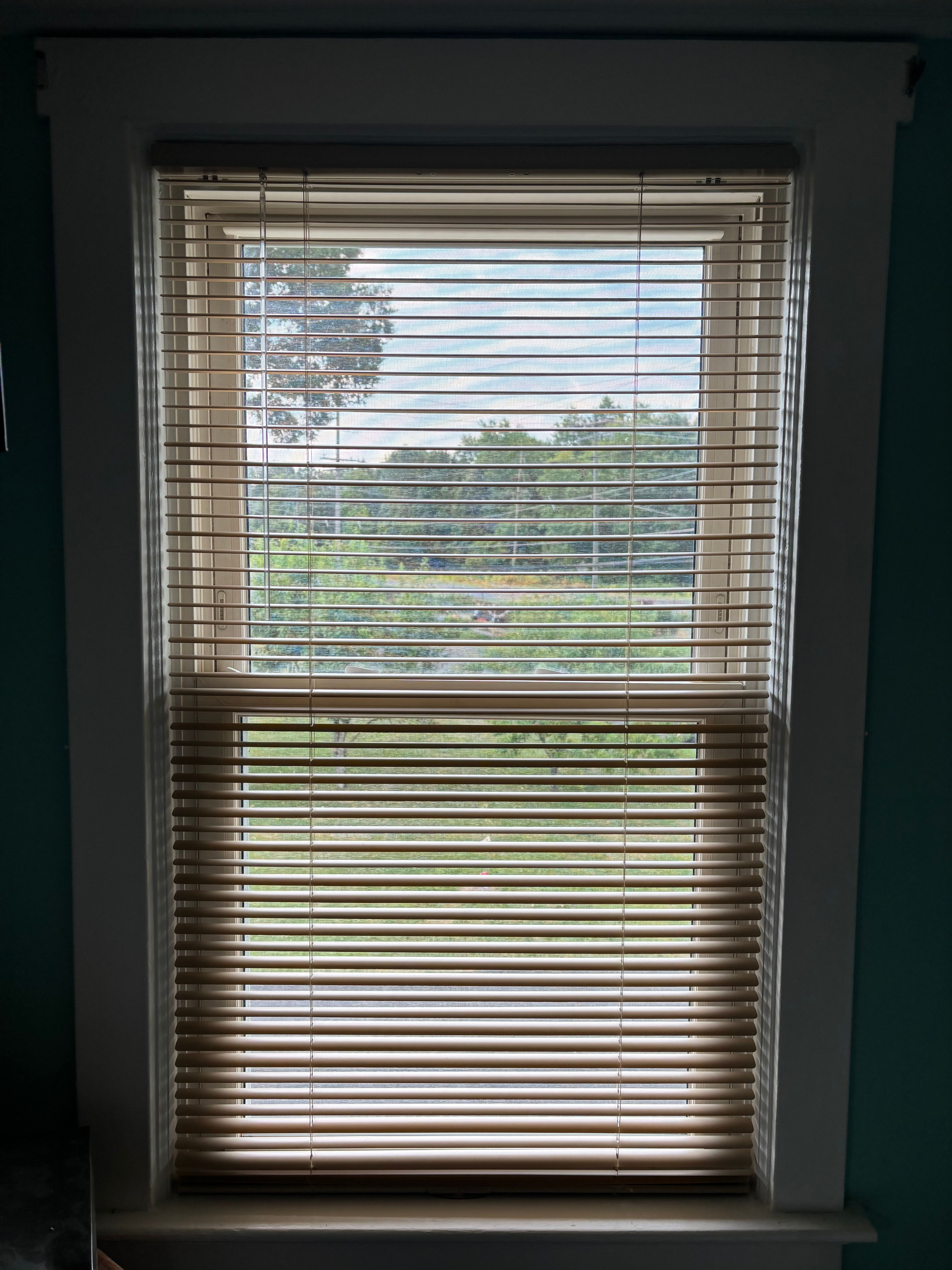 Installation photo for Mini Blind Installation 19054