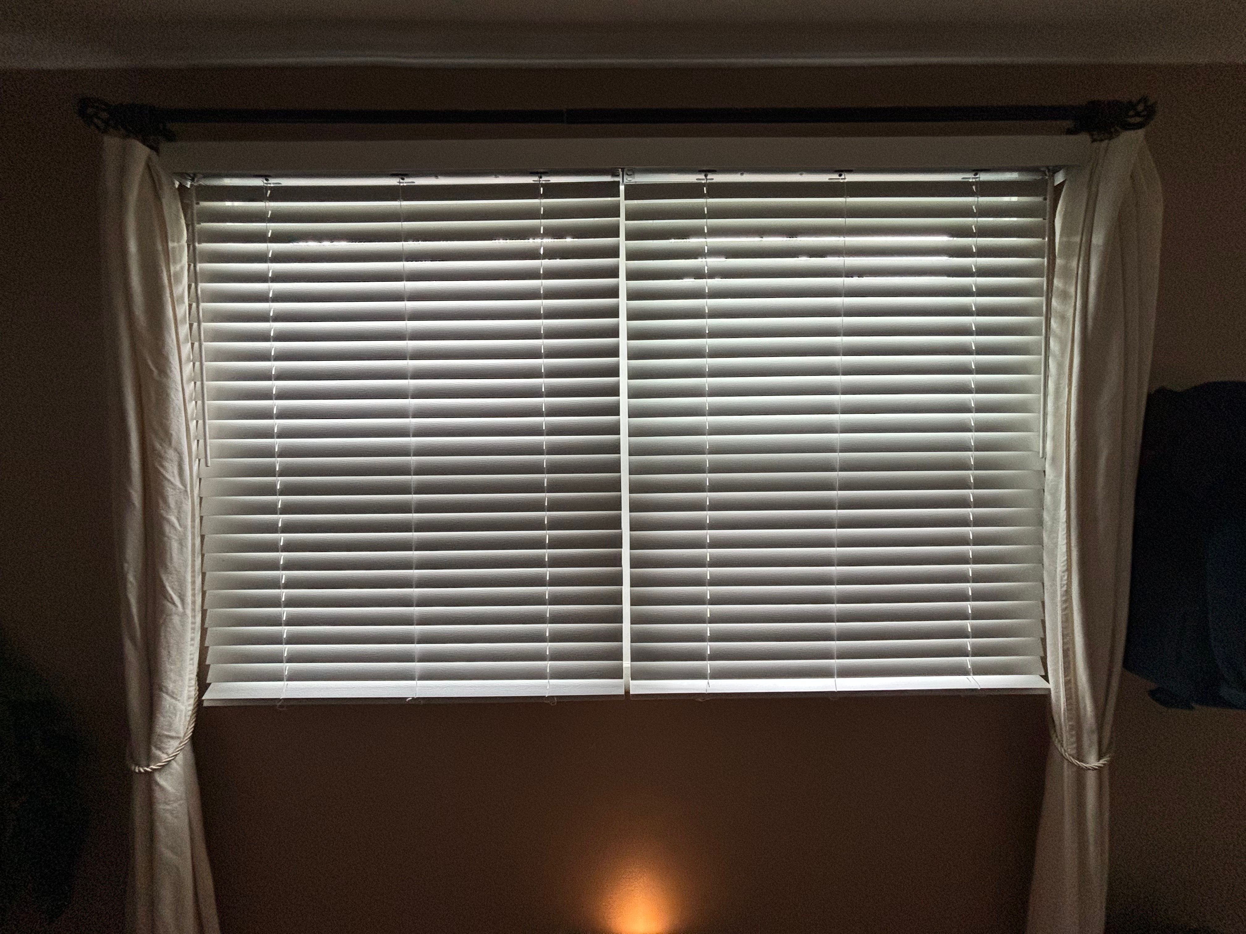 Installation photo for Window Treatments Installation 19090