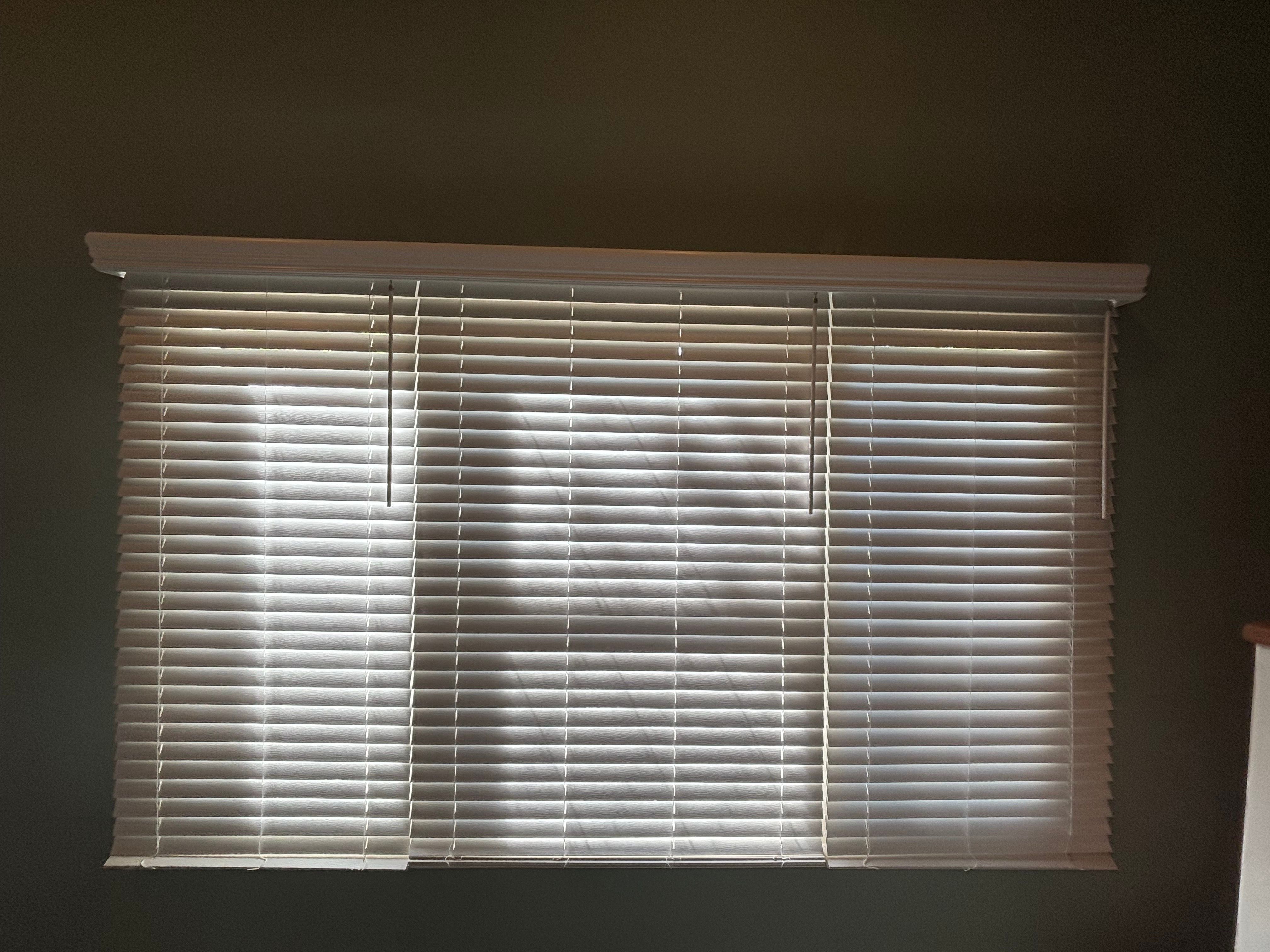 faux-wood-blinds installed in 19020