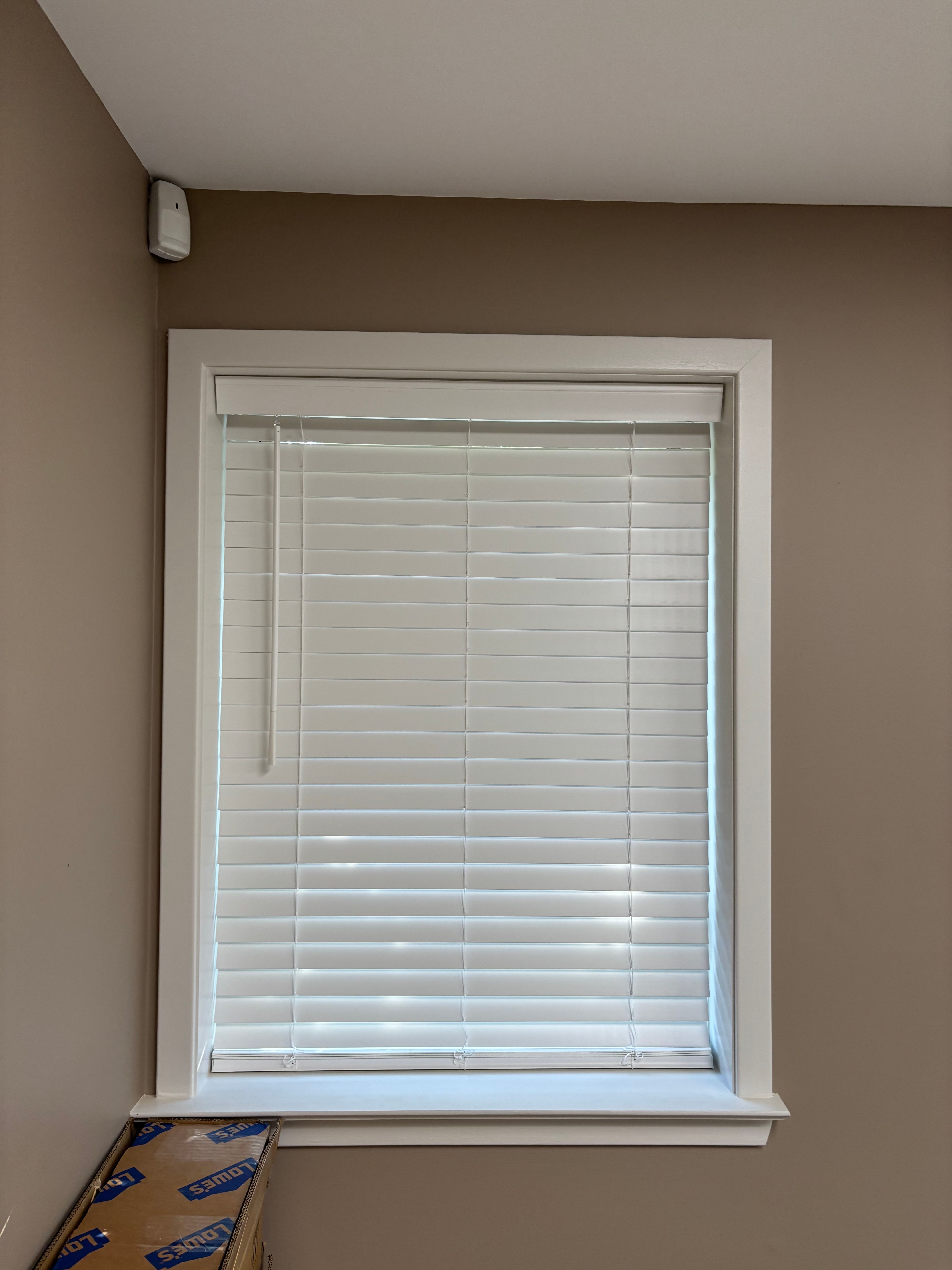 Installation photo for Window Treatments Installation 19047
