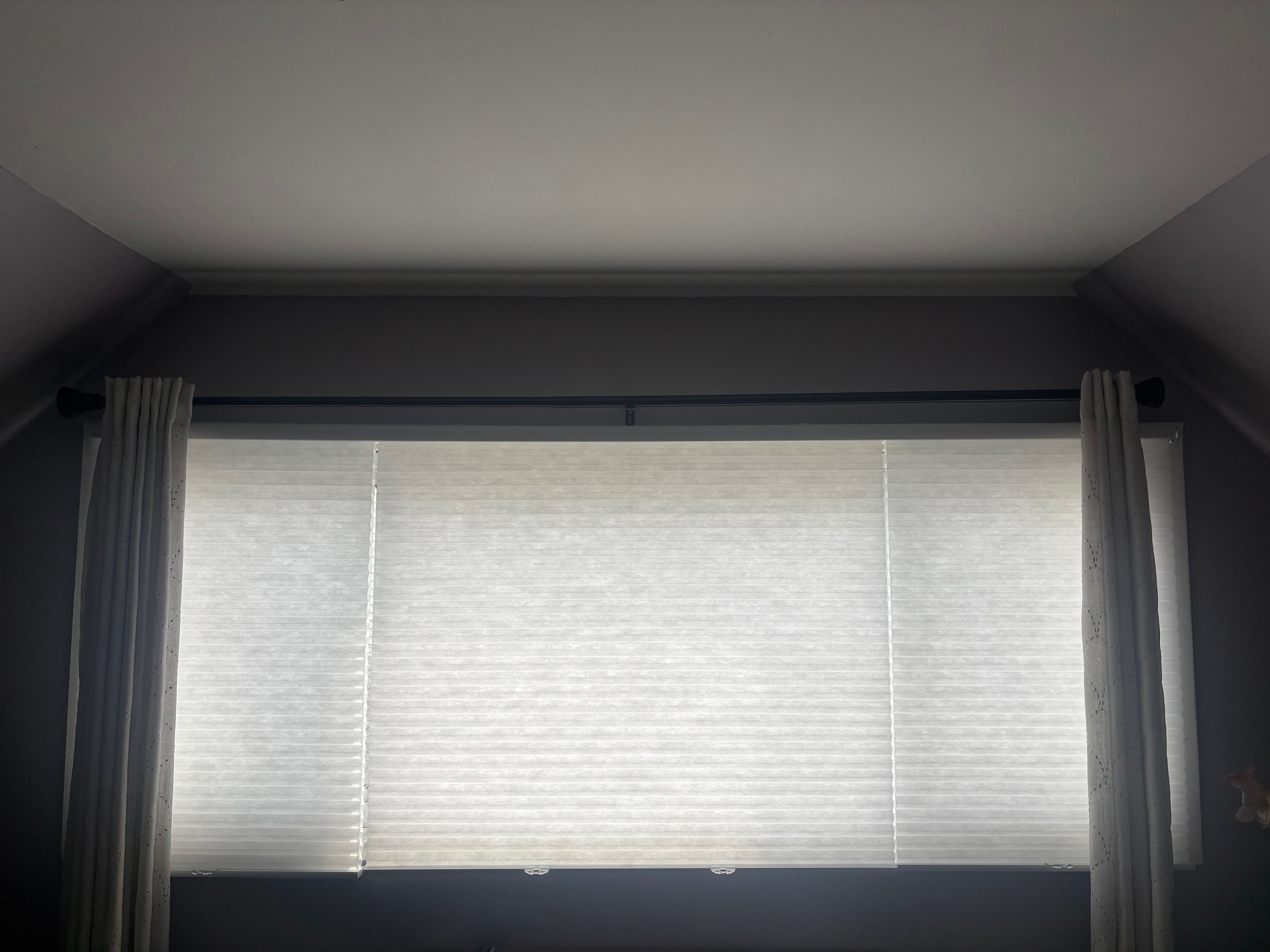 faux-wood-blinds installed in 19054