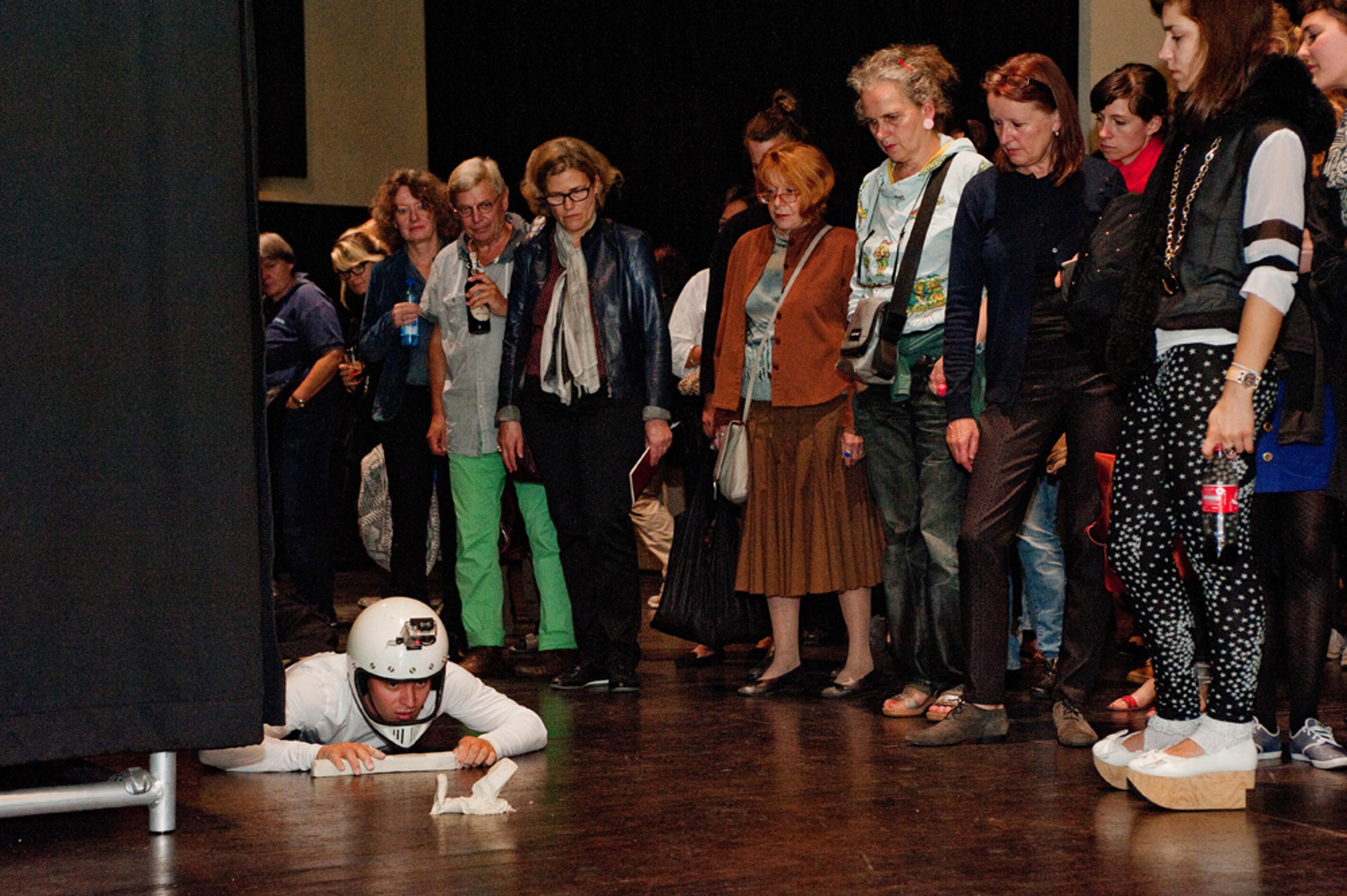 Nino Baumgartner, «Maneuvers and Formations», 2013 / Photo credit: Swiss Performance Art Award 2013