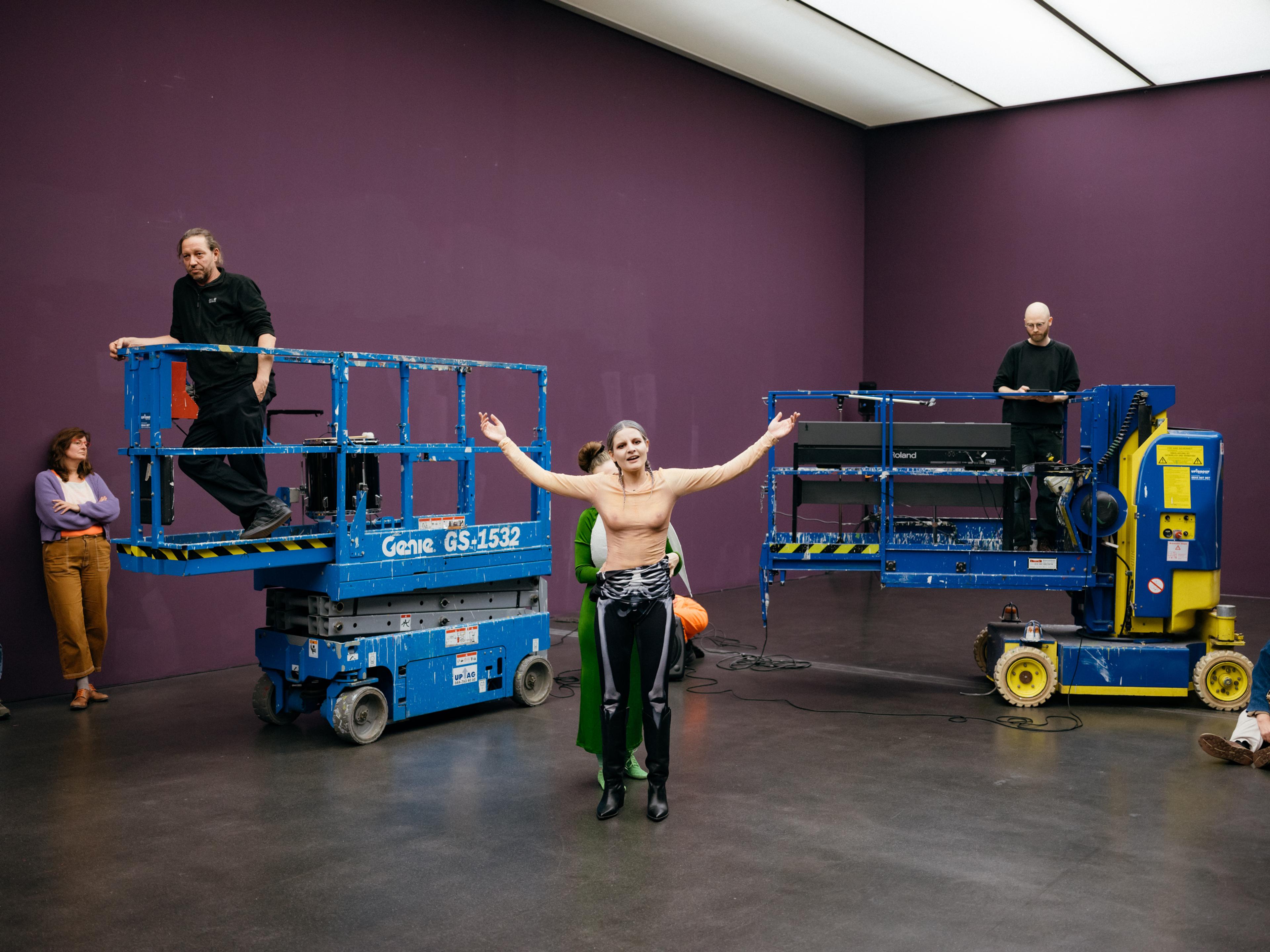Johanna Kotlaris, «Bibbidi-Bobbidi-Anima», 2022 / Photo: Swiss Performance Art Award 2022