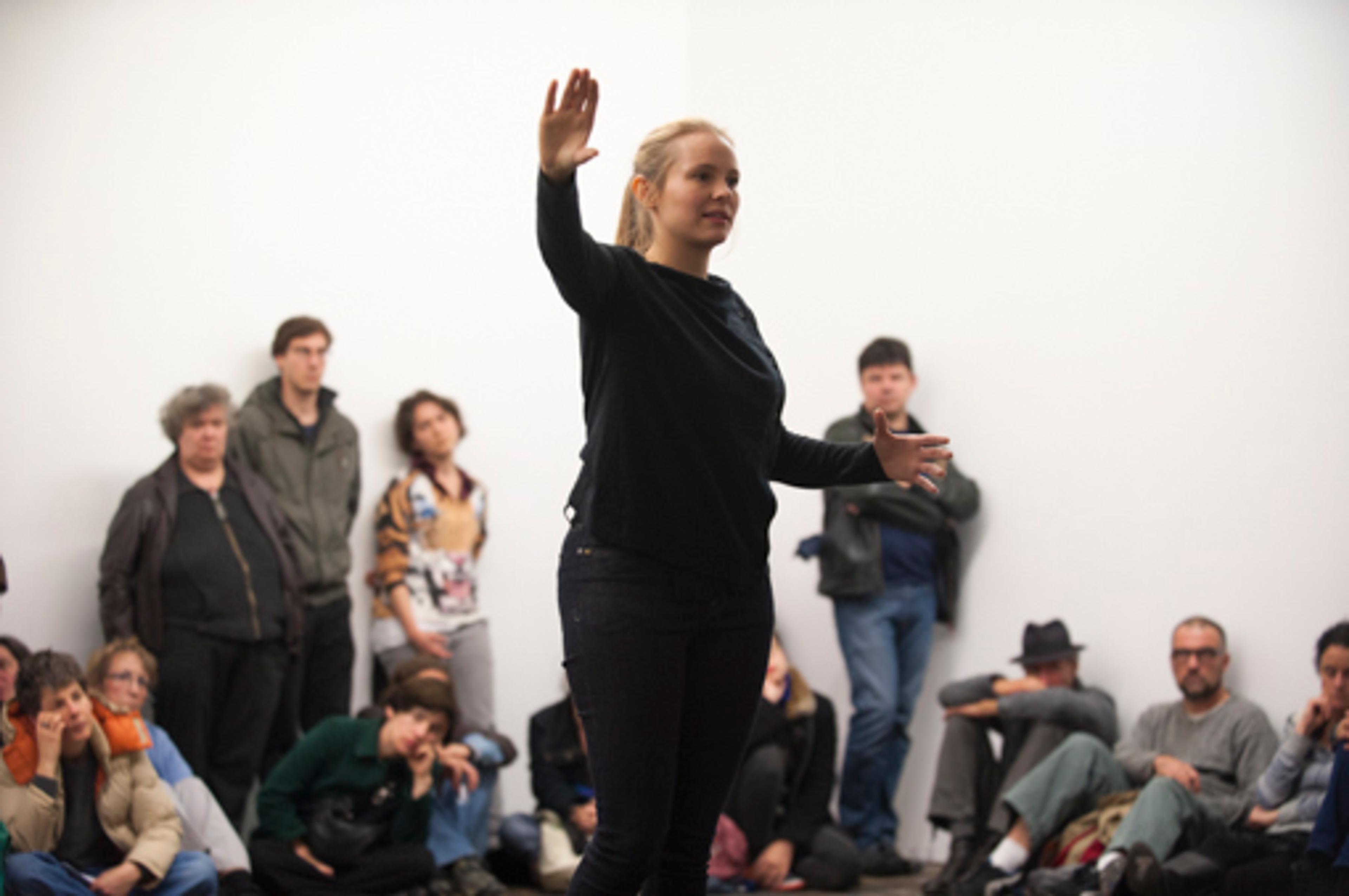 Martina-Sophie Wildberger, «Performing the Studio», 2014 / Photo credit: Swiss Performance Art Award 2014