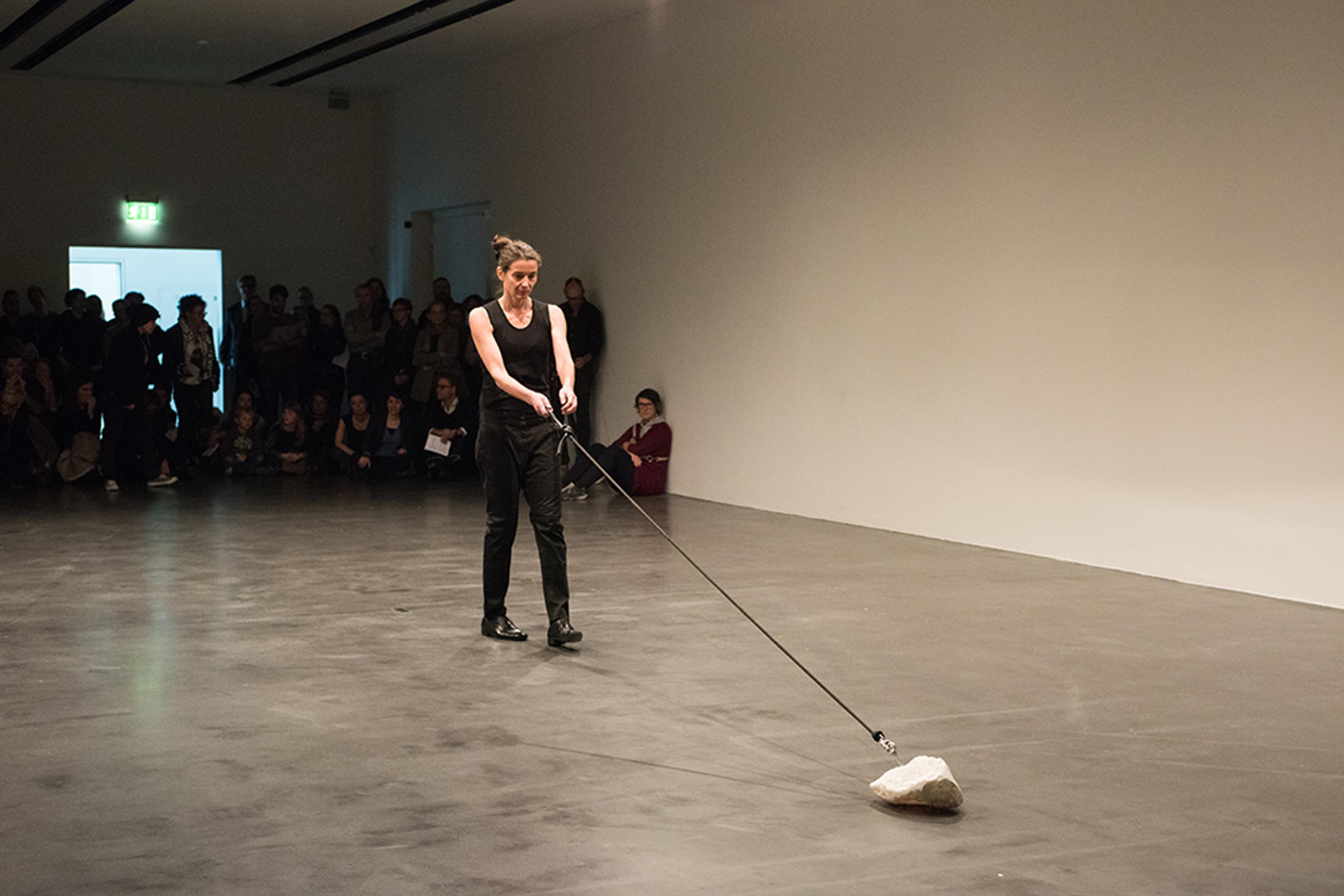 Katja Schenker, «vesuv», 2015 / Photo credit: Swiss Performance Art Award 2015