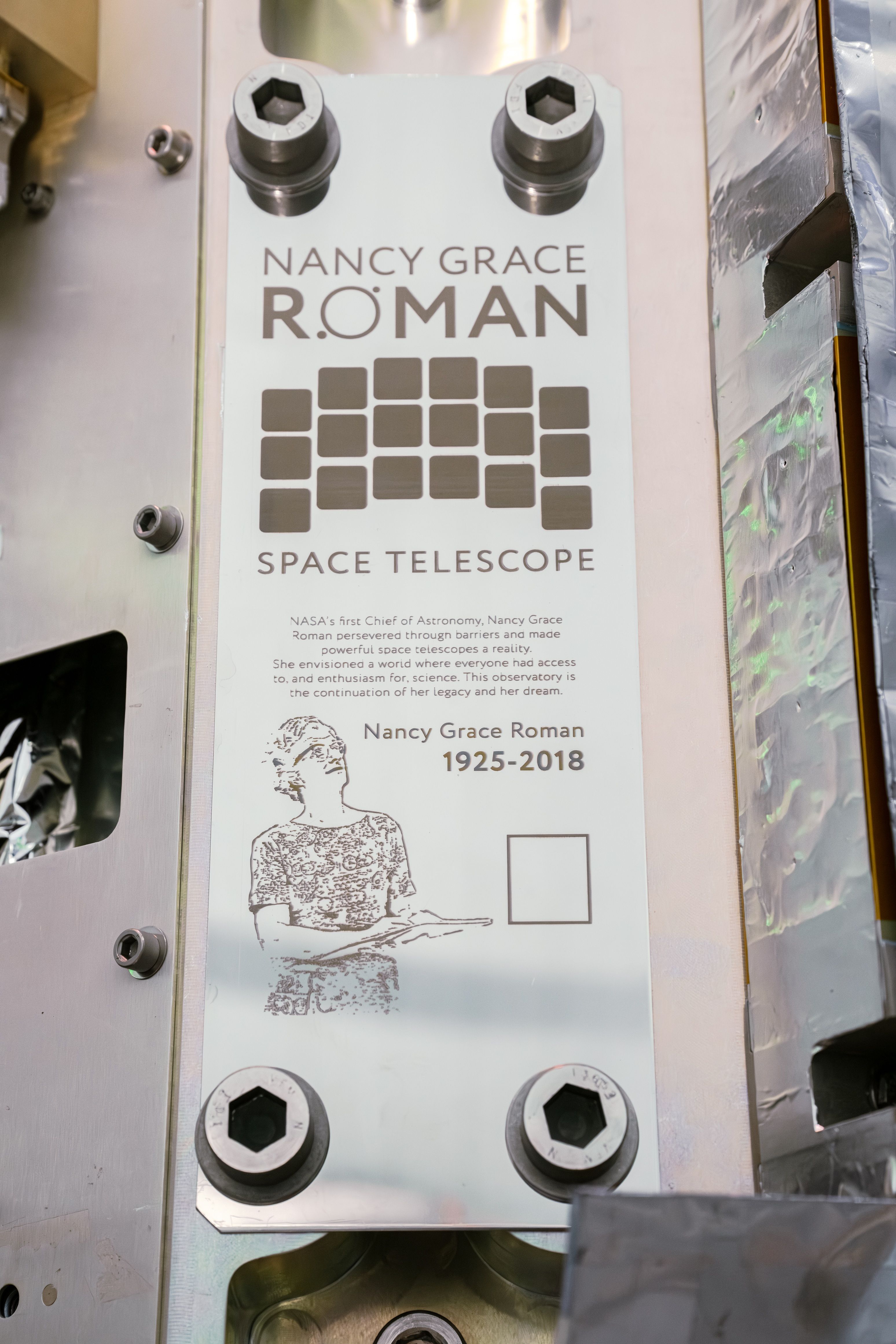 placa-conmemorativa-roman