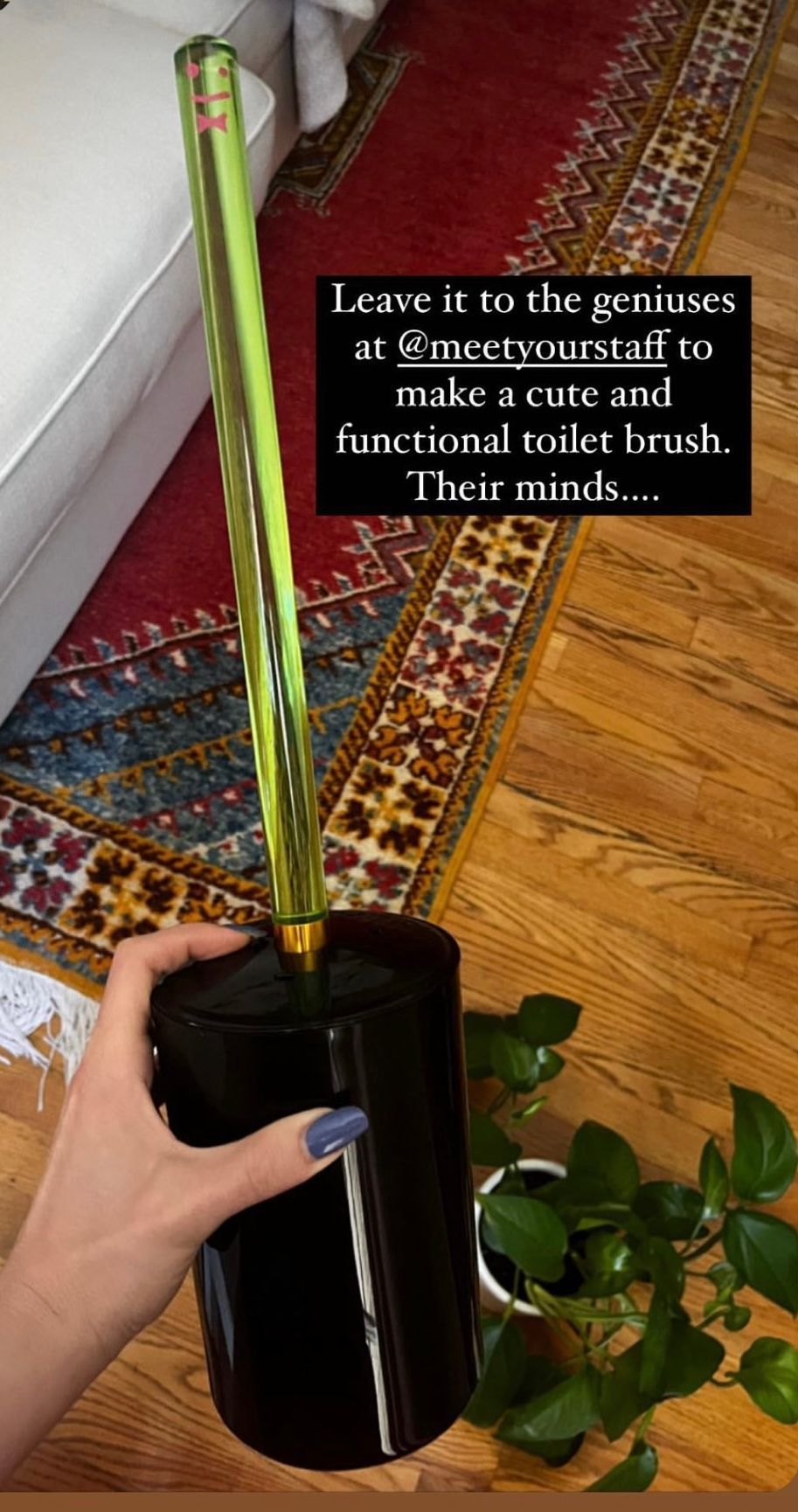 The Toilet Brush_Green_UGC