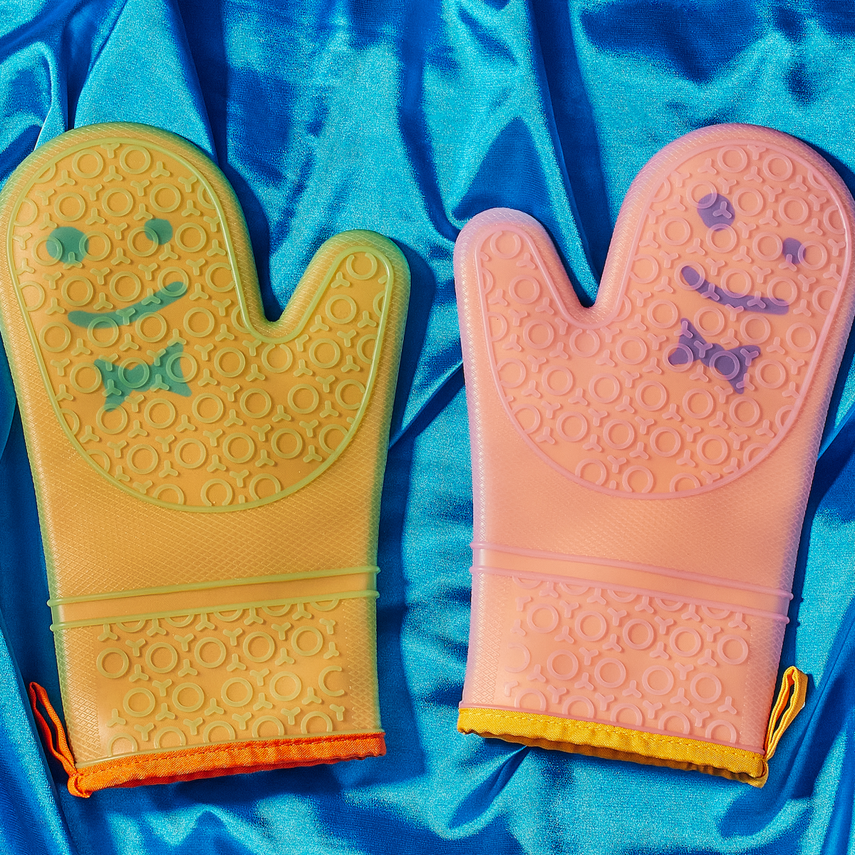 The Oven Mitts