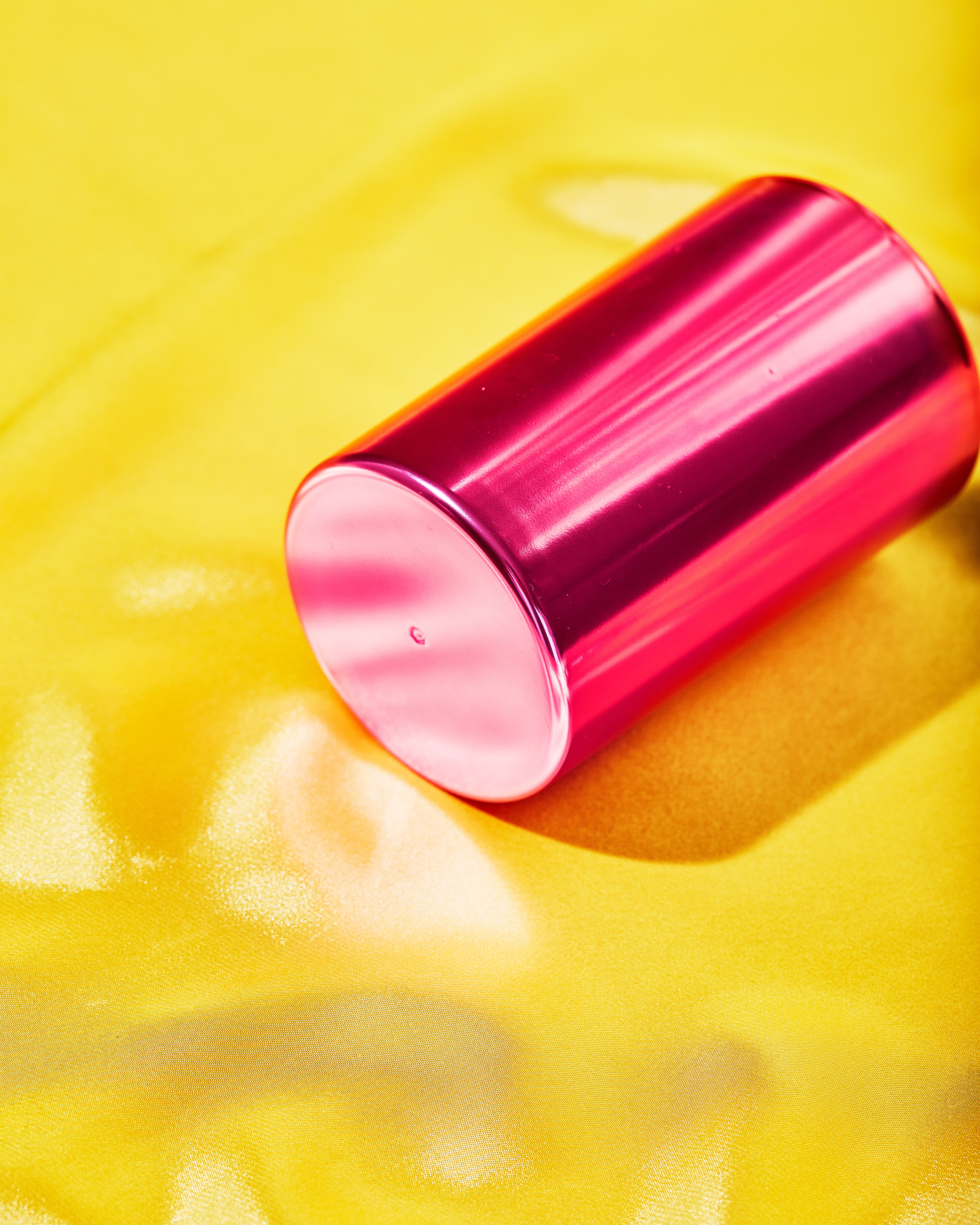 5_The Lint Roller_Pink_Canister Bottom