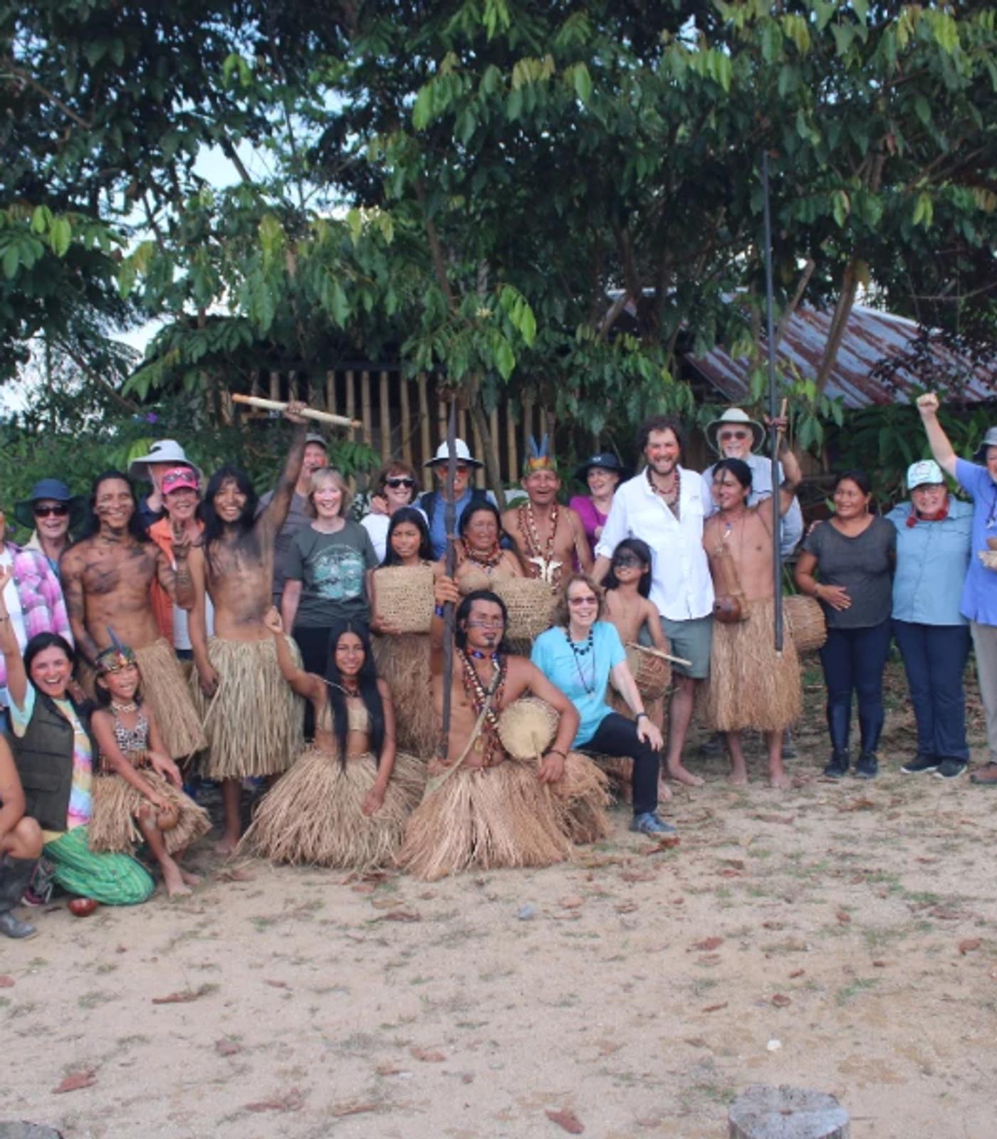 Indígenas Ecuador - Waska Amazonía