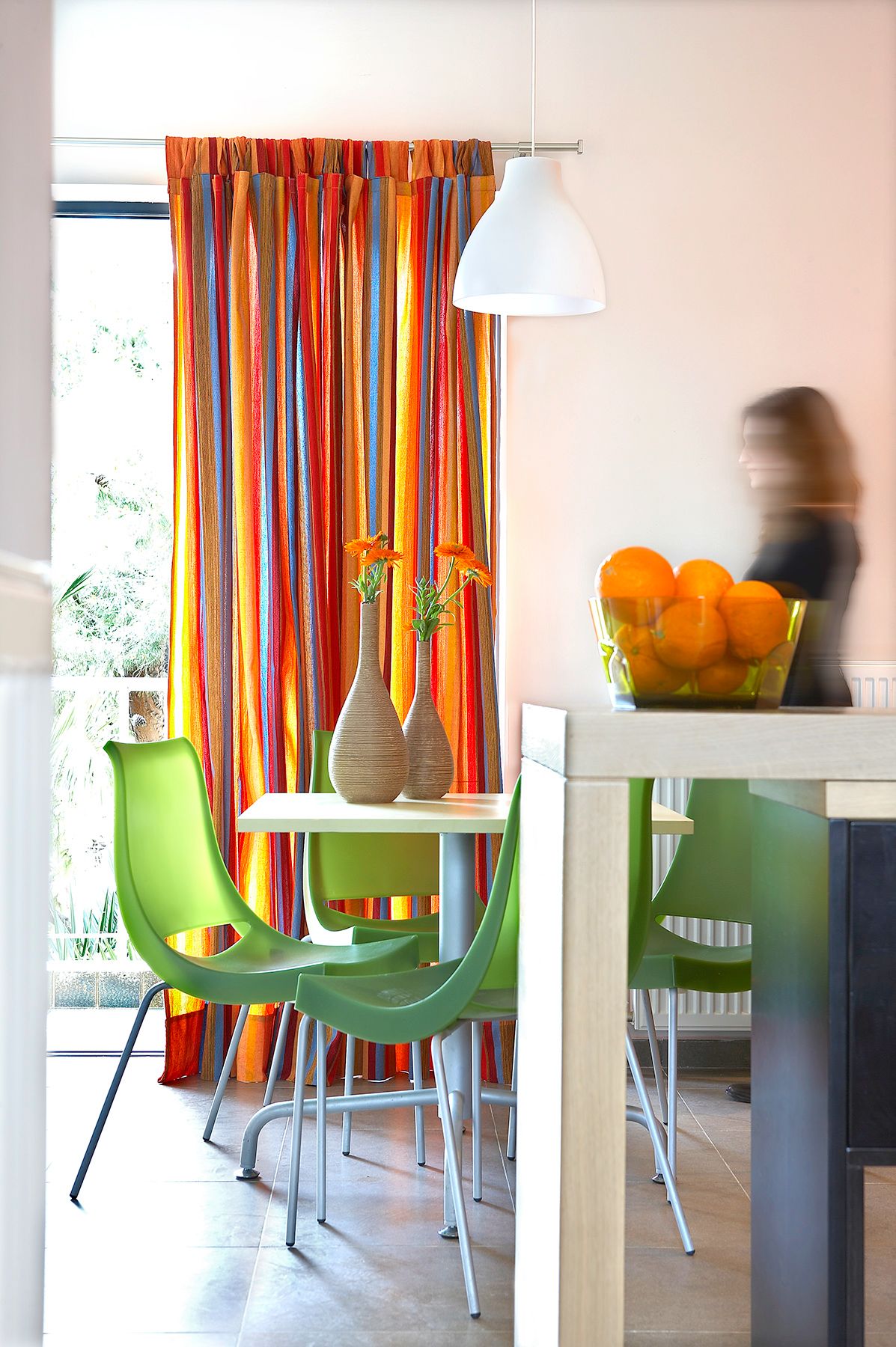 Colorful Minimalism: Redefining Simplicity with SS.MM design