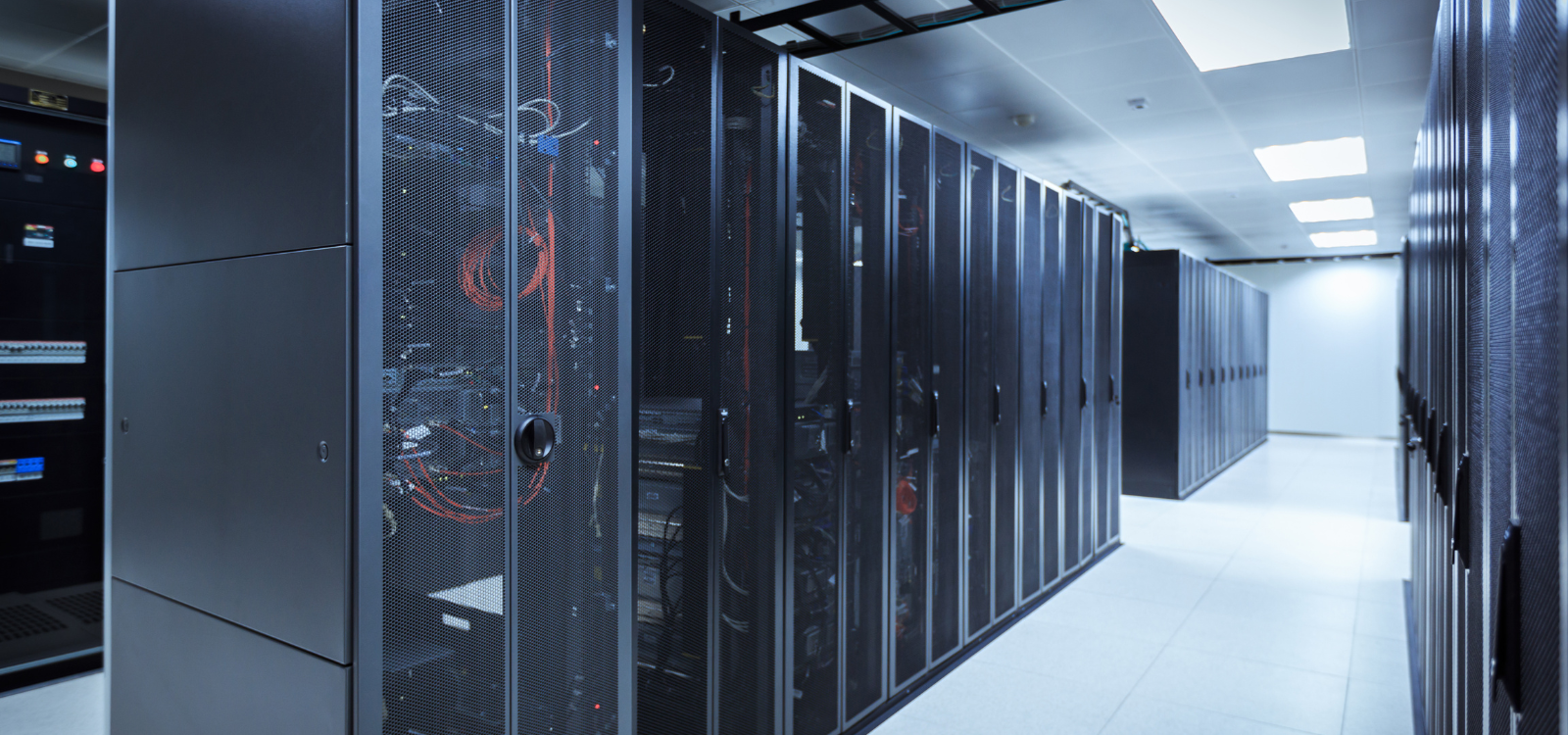 Senate bill exempts fully isolated large loads from FERC, DOE regulation