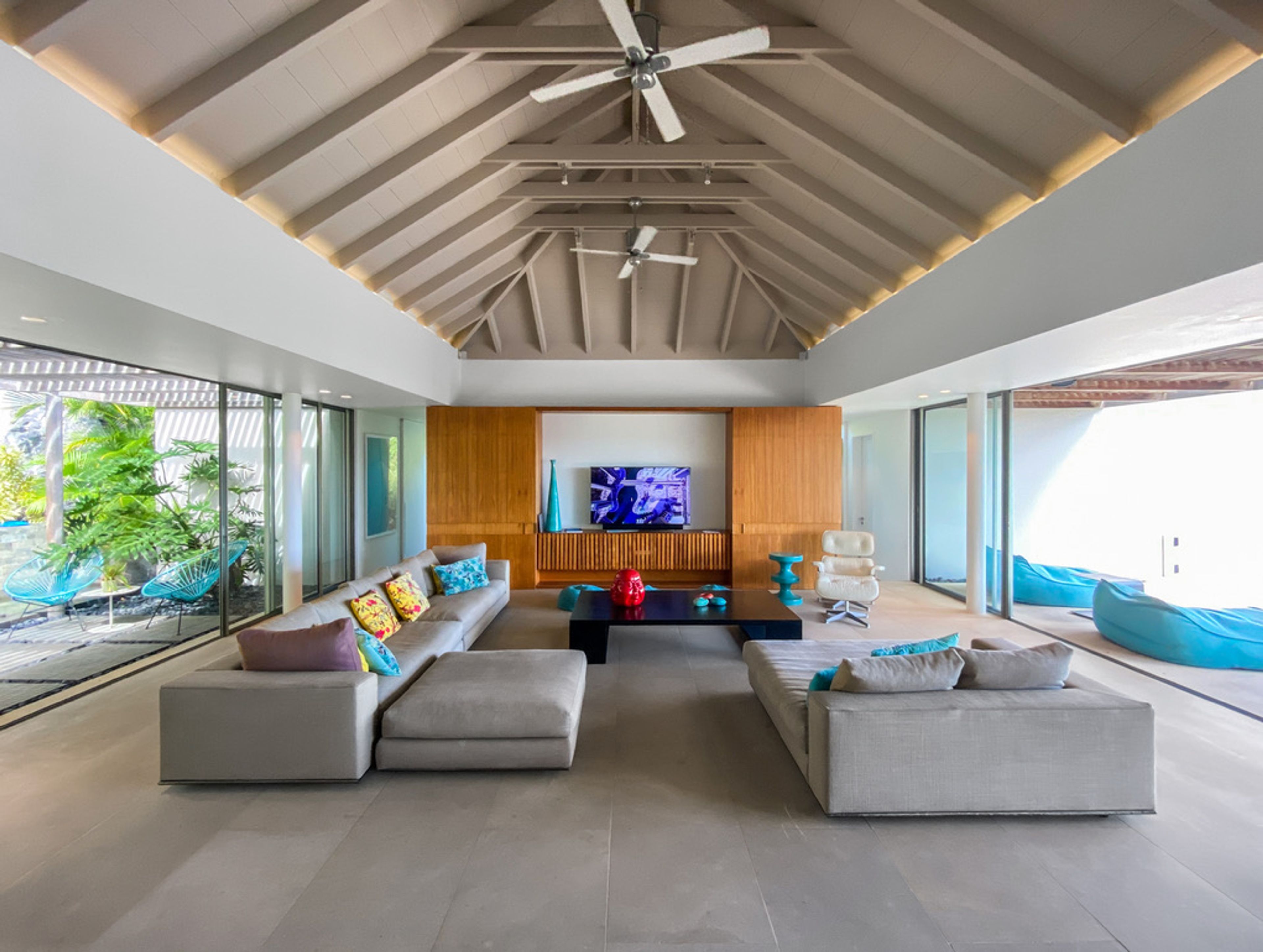 Lina — Colombier - villa photo 1