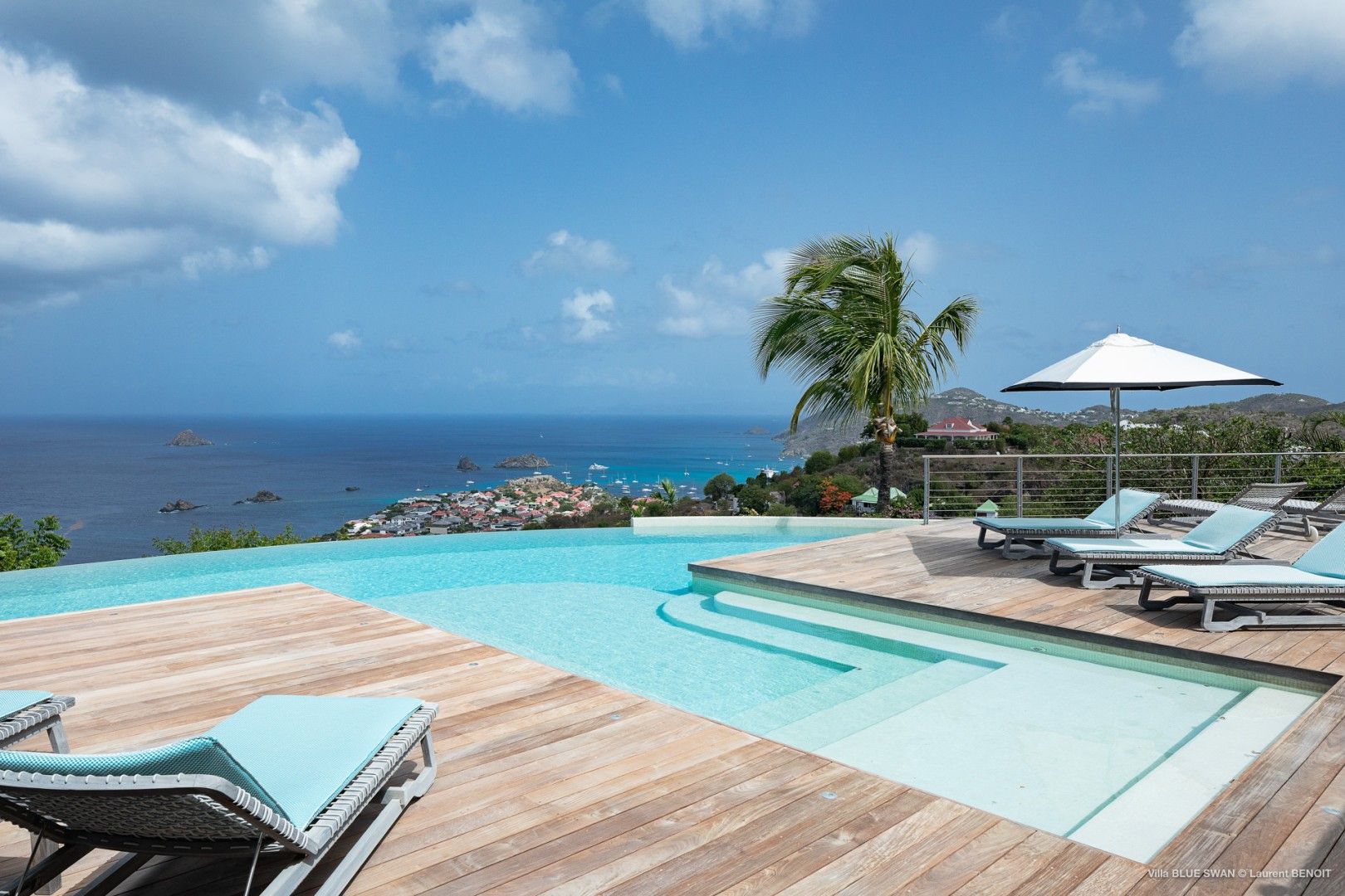 Blue Swan — Lurin - villa photo 1