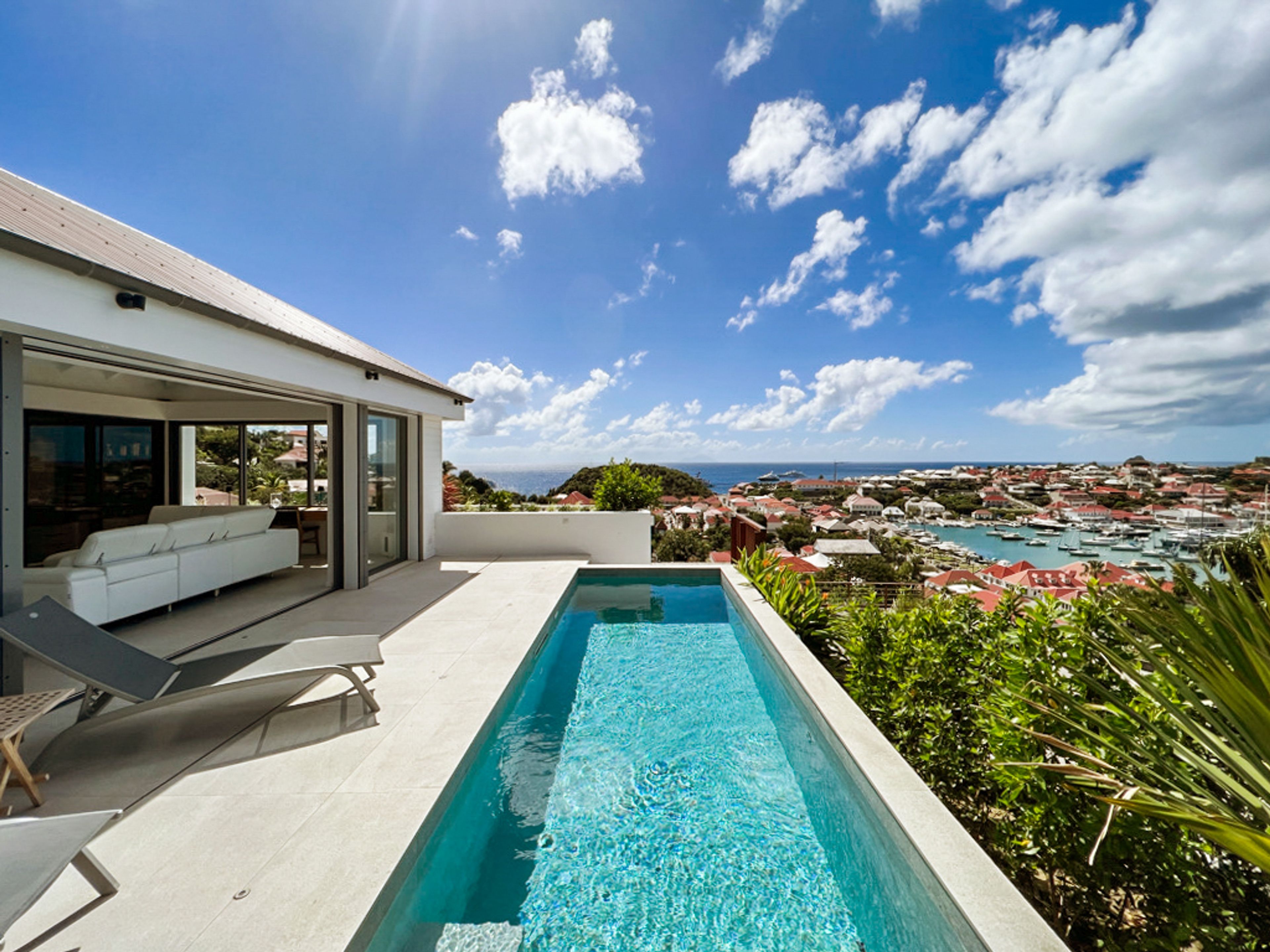Main view of villa Les Grenadines in Gustavia, St. Barts