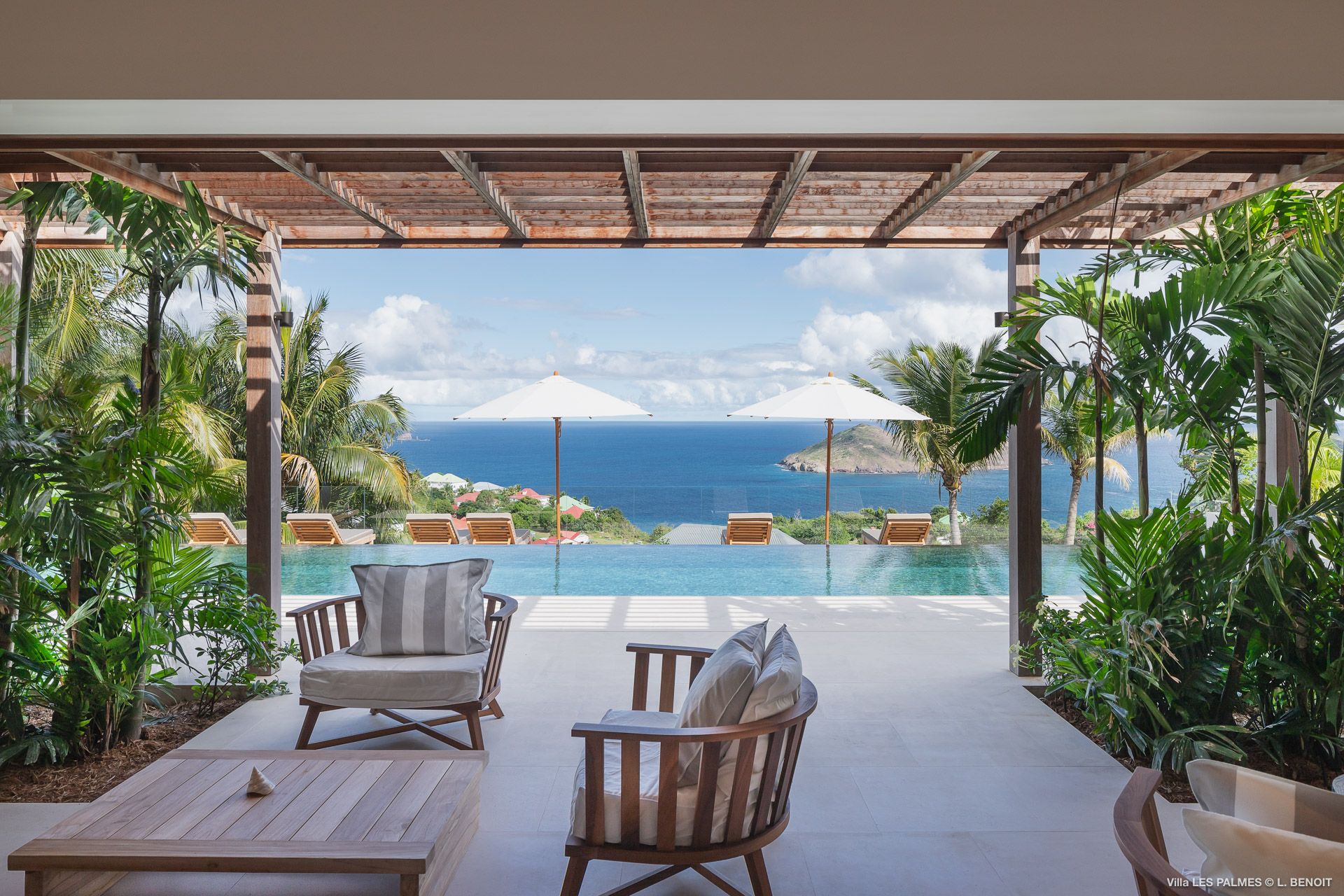 Main view of villa Les Palmes in Colombier, St. Barts