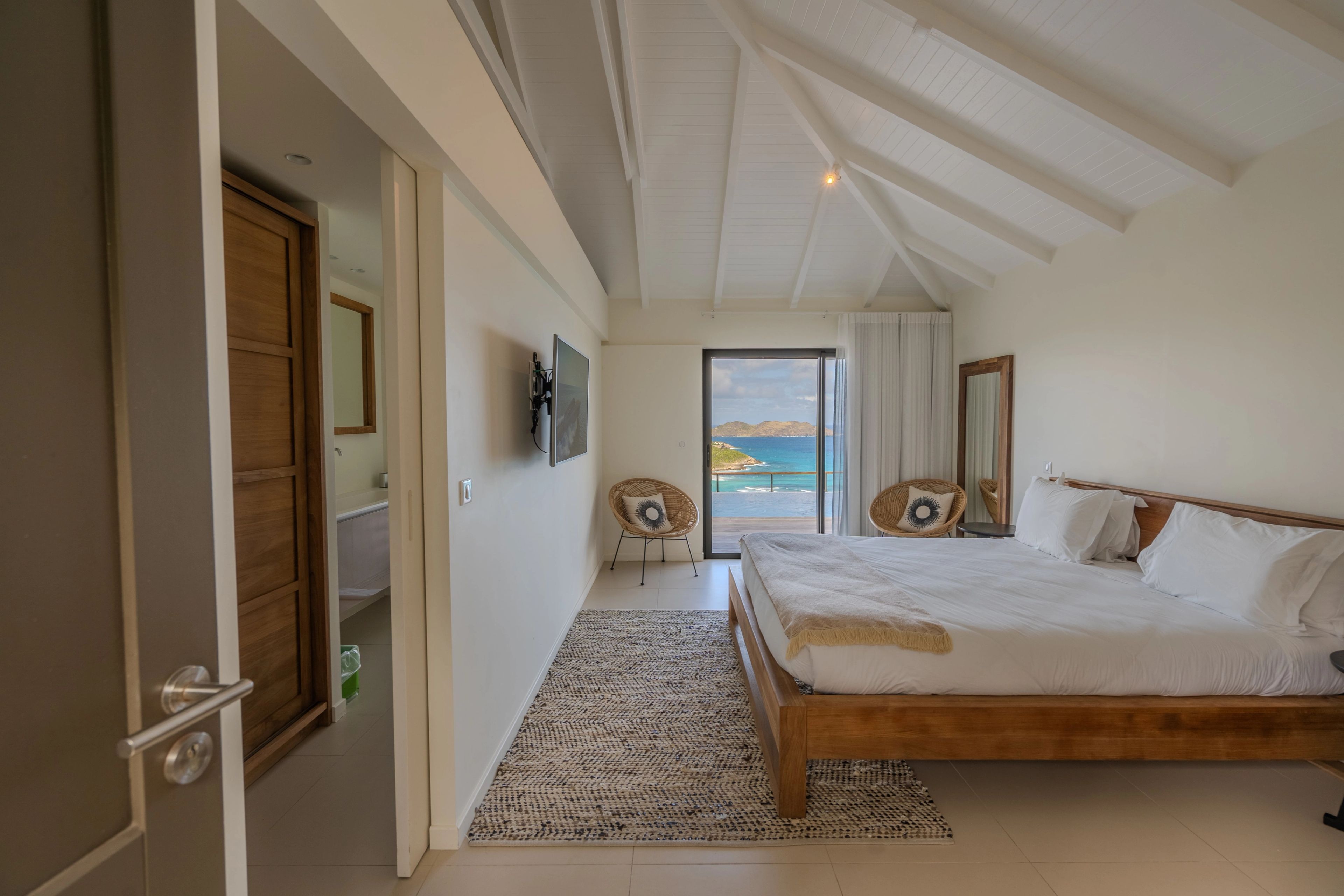 A View — St Jean - villa photo 6