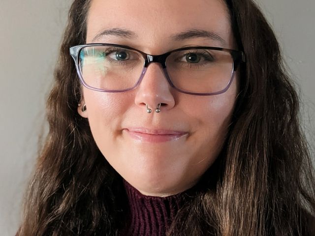 Sabrina Yoniak, Art Therapist & Counselor