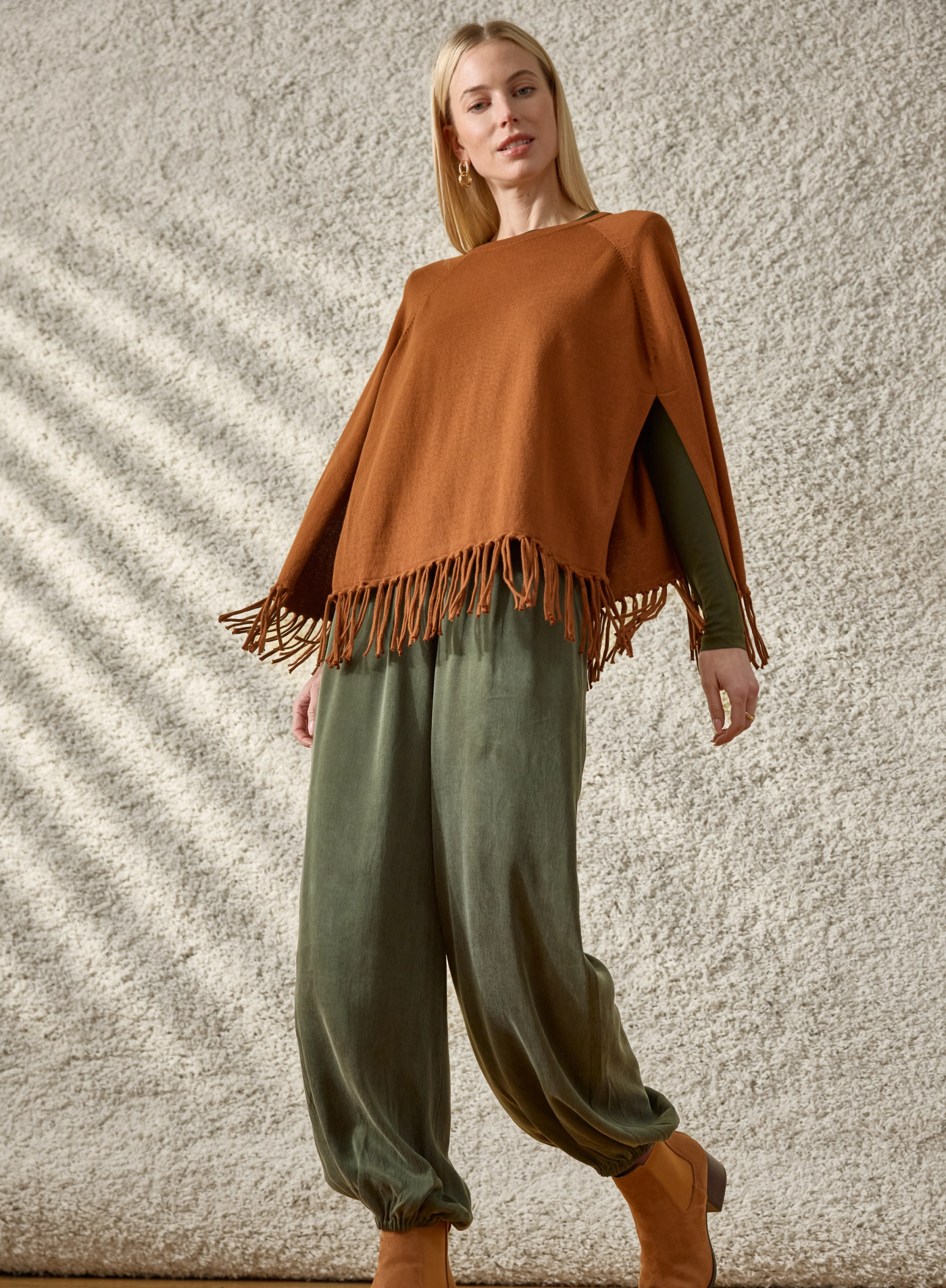 Fringe Cape