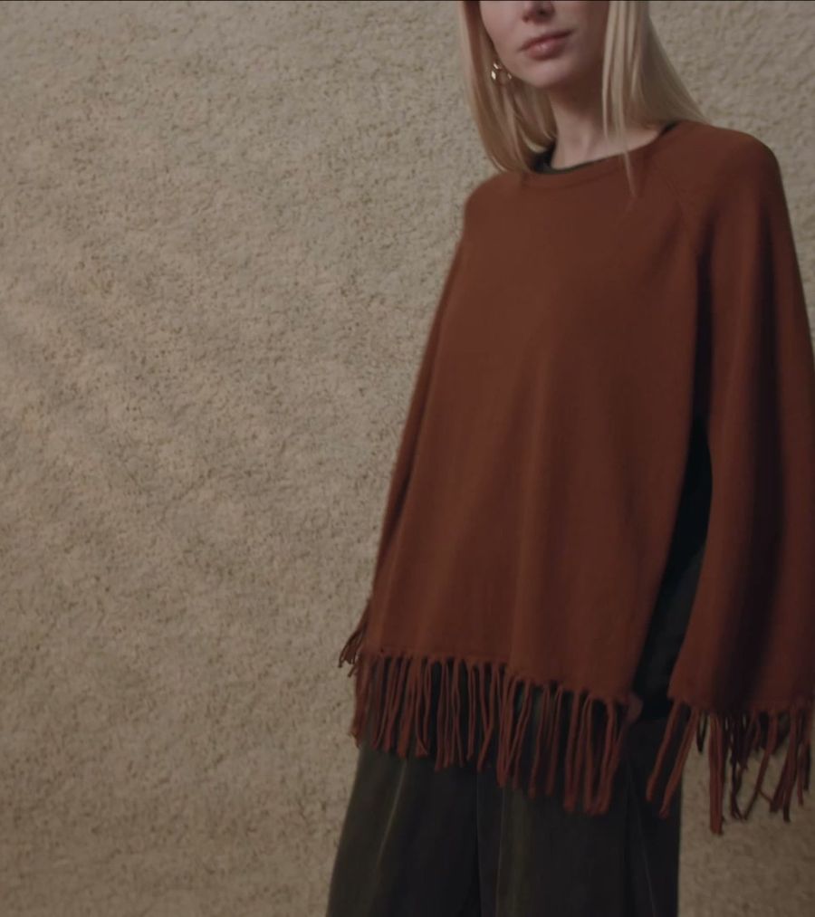 Fringe Cape