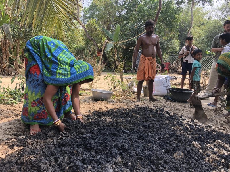 Carboneers, Inde