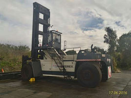Used Terex Container Handler