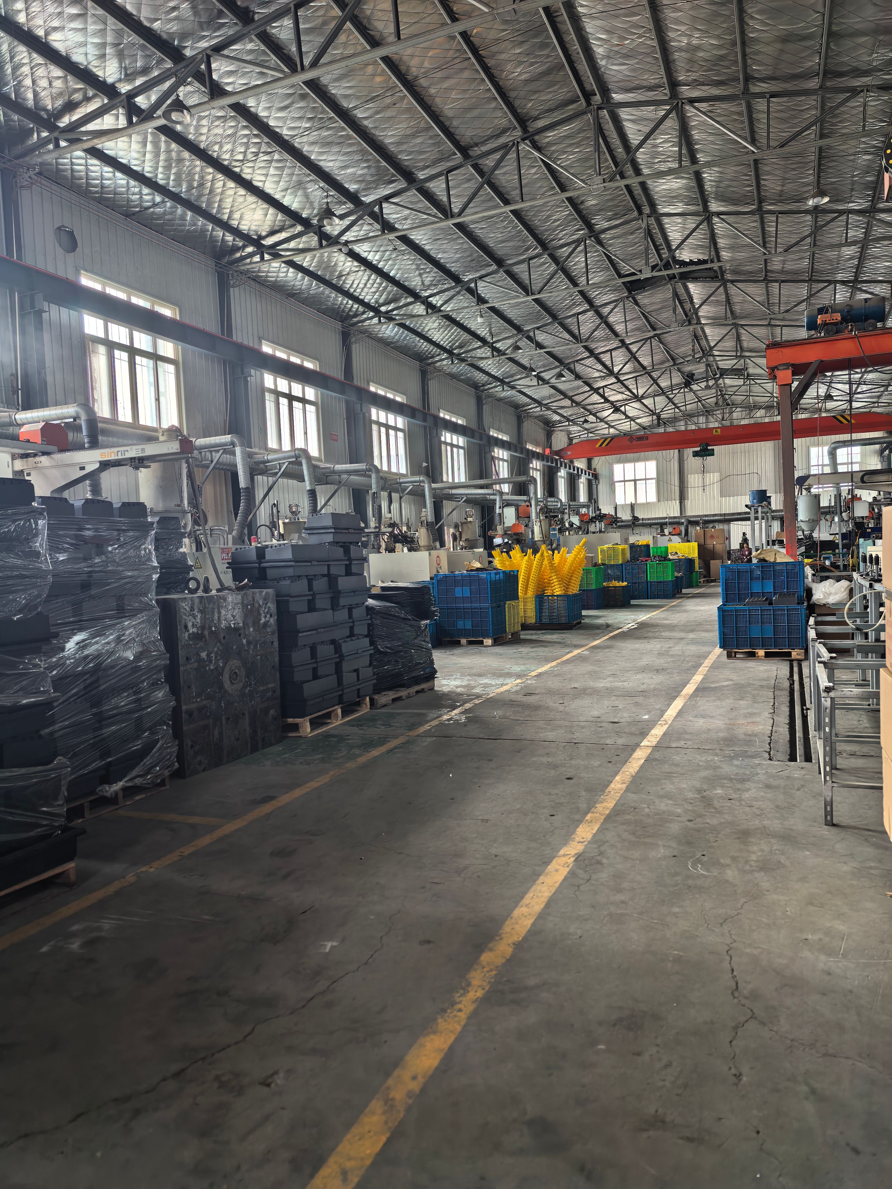 Assembly and machining area