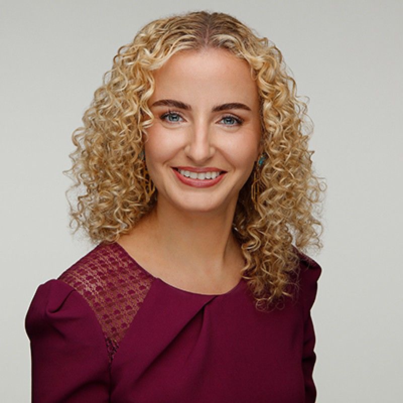 Portrait of Milka Privodanova, VP Marketing Solutions, Large Customers International, LinkedIn