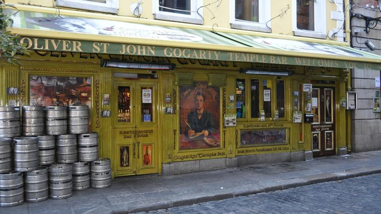 outside of an irish pub