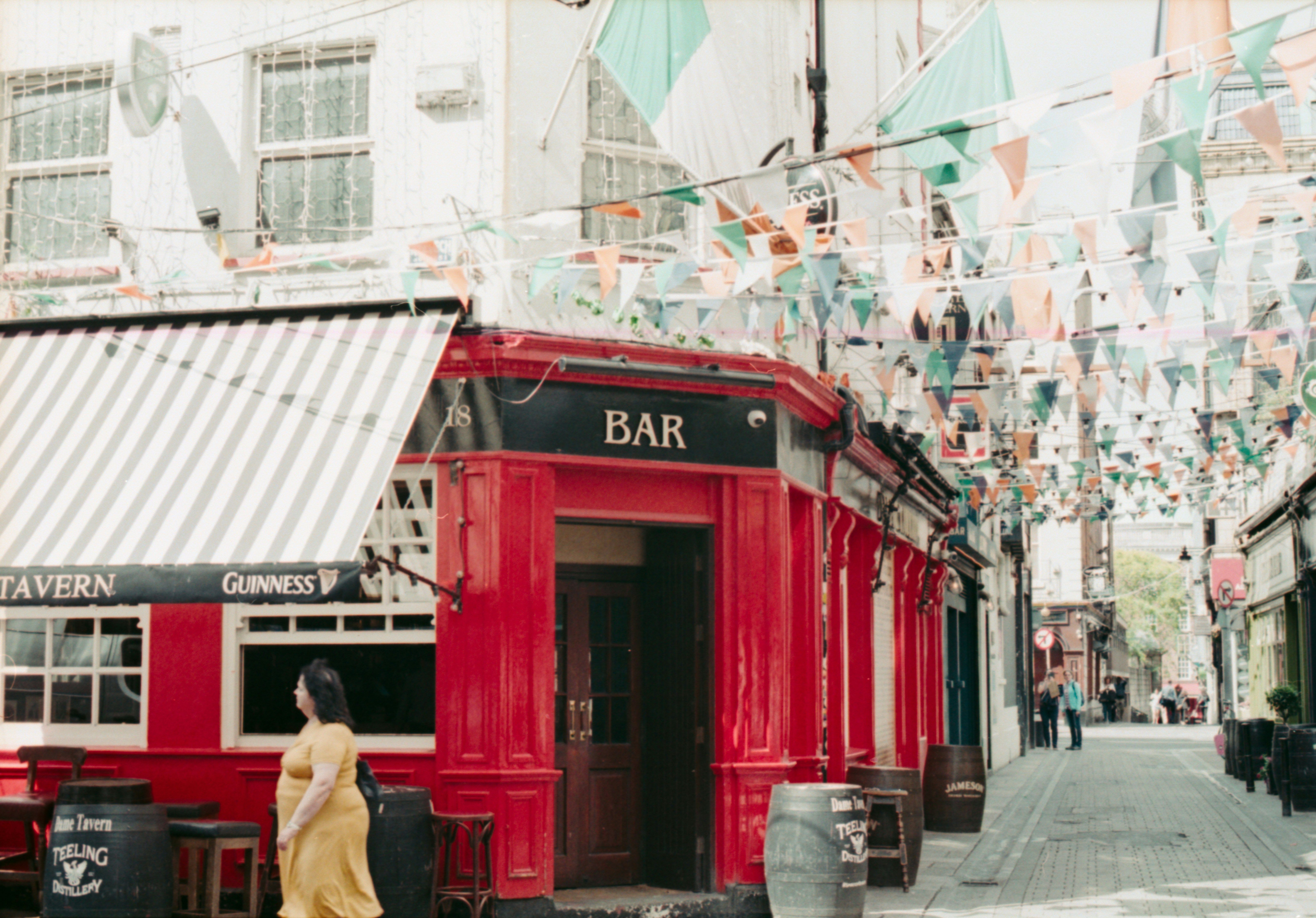 outside of a bar in dublin