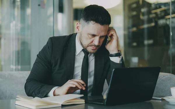 Why Business Loan Applications Get Stuck in 2026 (It’s Not Credit — It’s Documents)