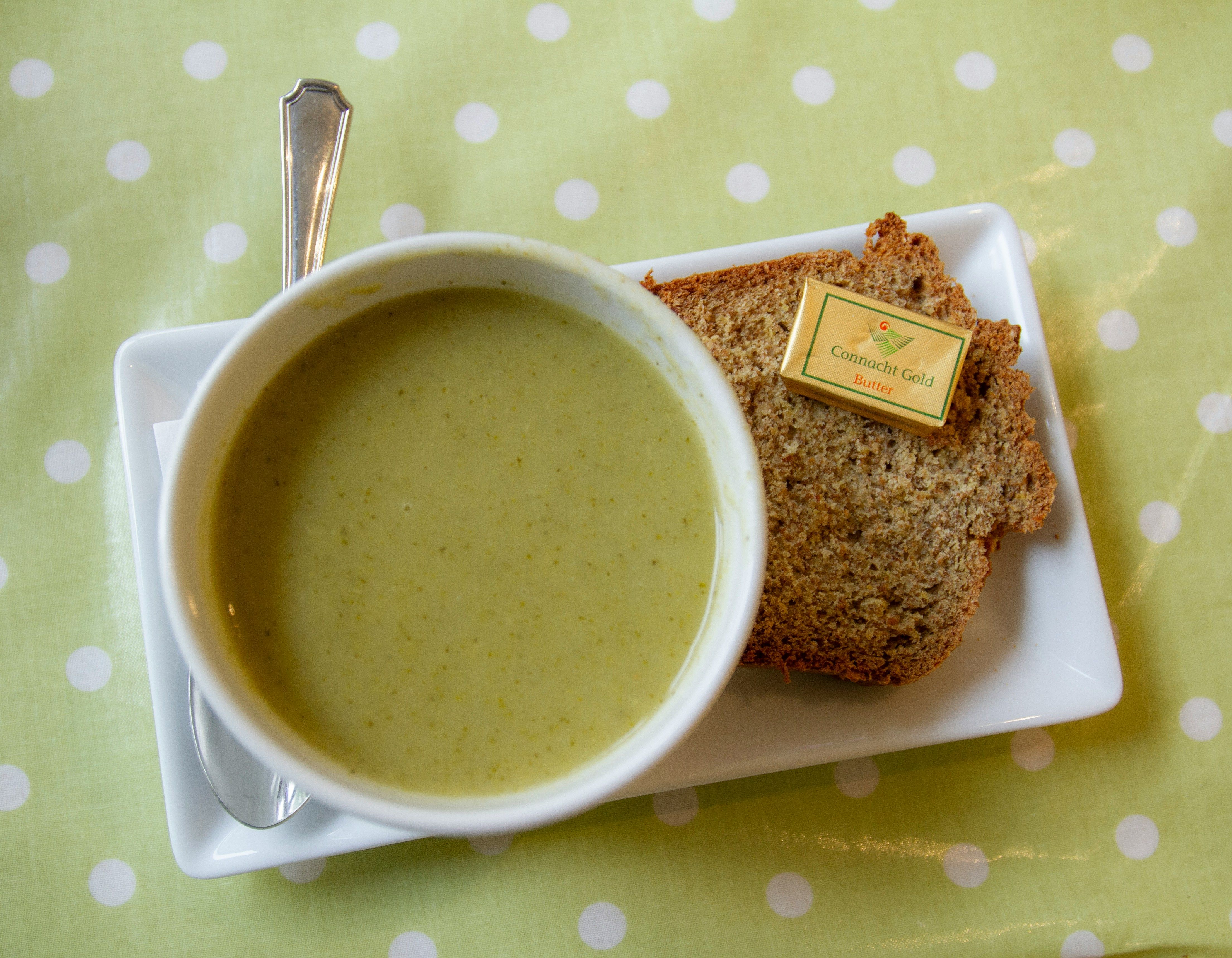 brown bread and soup