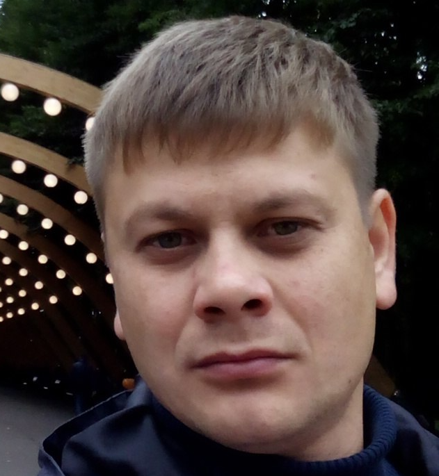 Пахомов Артем Викторович
